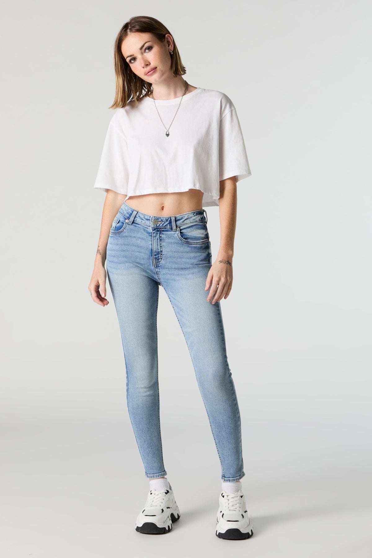 Rio Medium Wash Mid Rise Skinny Jean