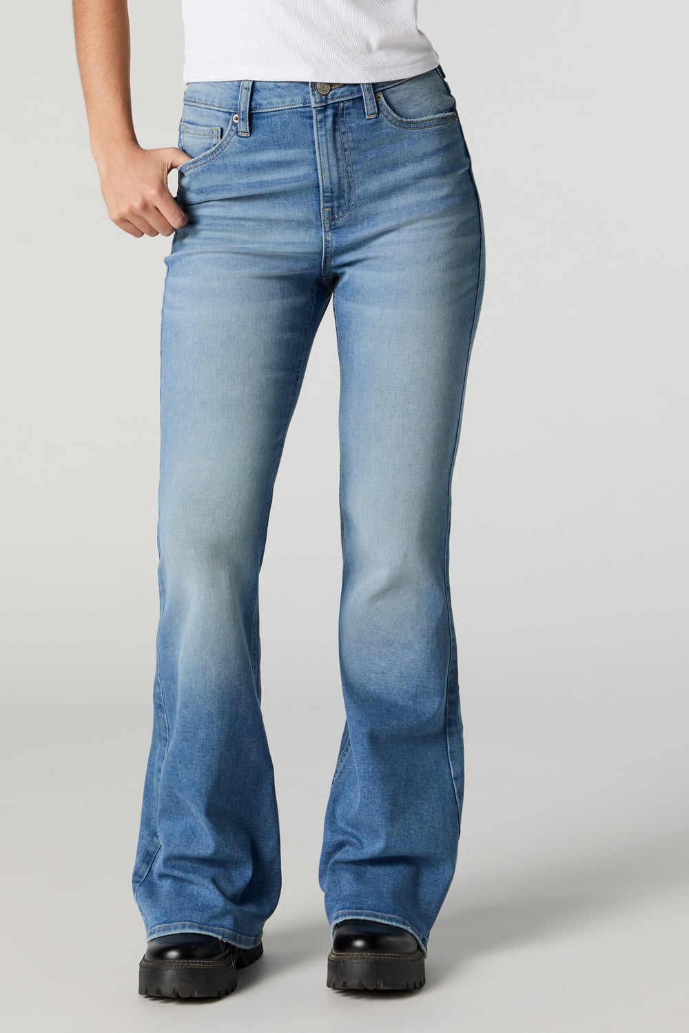 Austin Medium Vintage Wash High-Rise Flare Jean Austin Medium Vintage Wash High-Rise Flare Jean 2