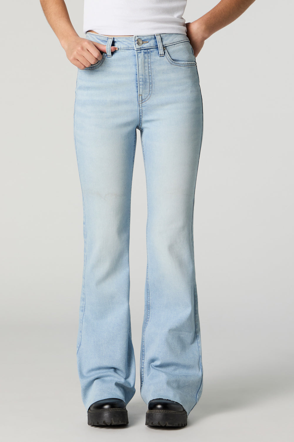 Austin Light Vintage Wash High-Rise Flare Jean Austin Light Vintage Wash High-Rise Flare Jean 2