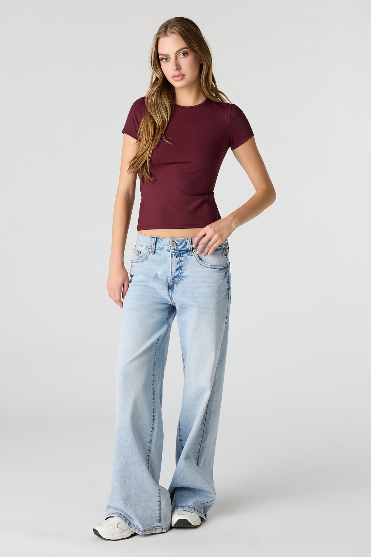 Alt View 3. Luxe Heavy Contour T-Shirt - Burgundy