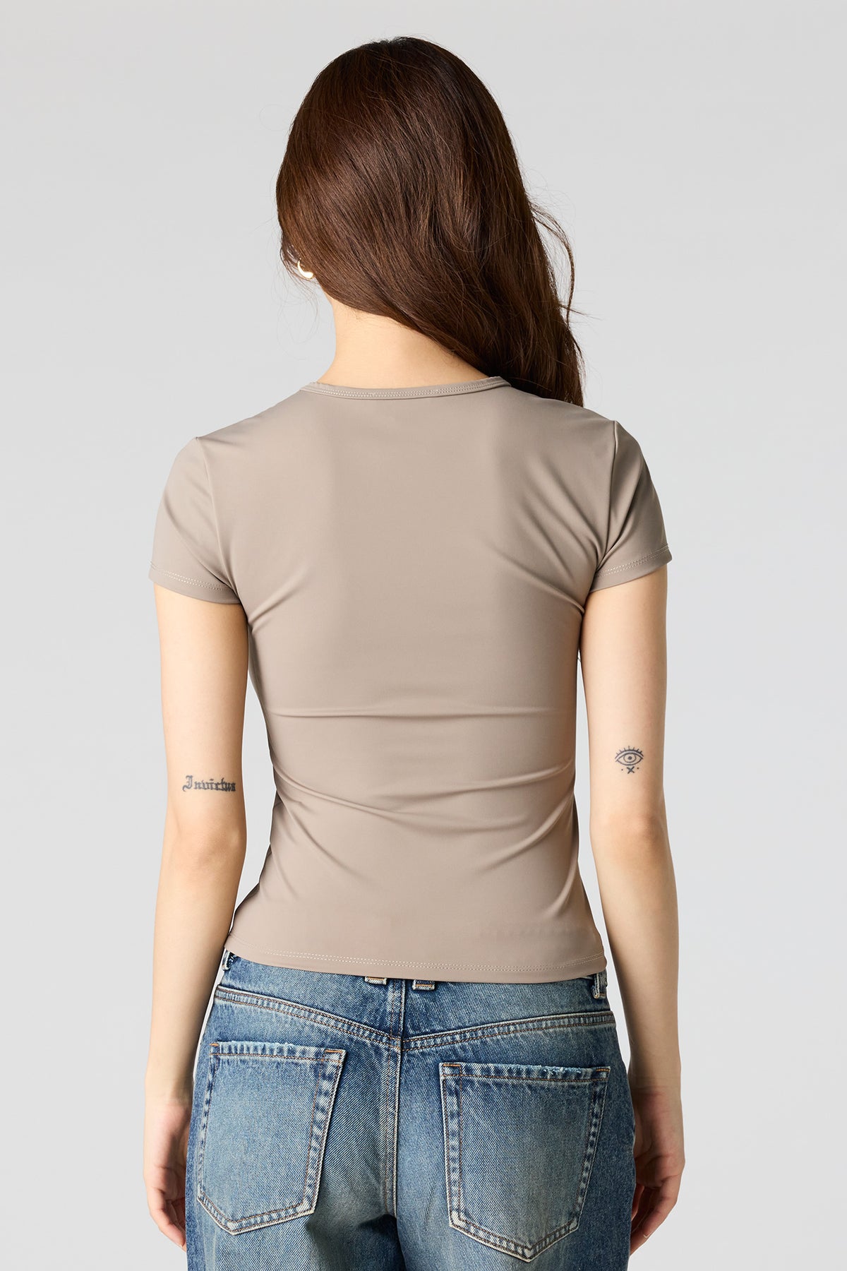Alt View 2. Luxe Heavy Contour T-Shirt - Taupe