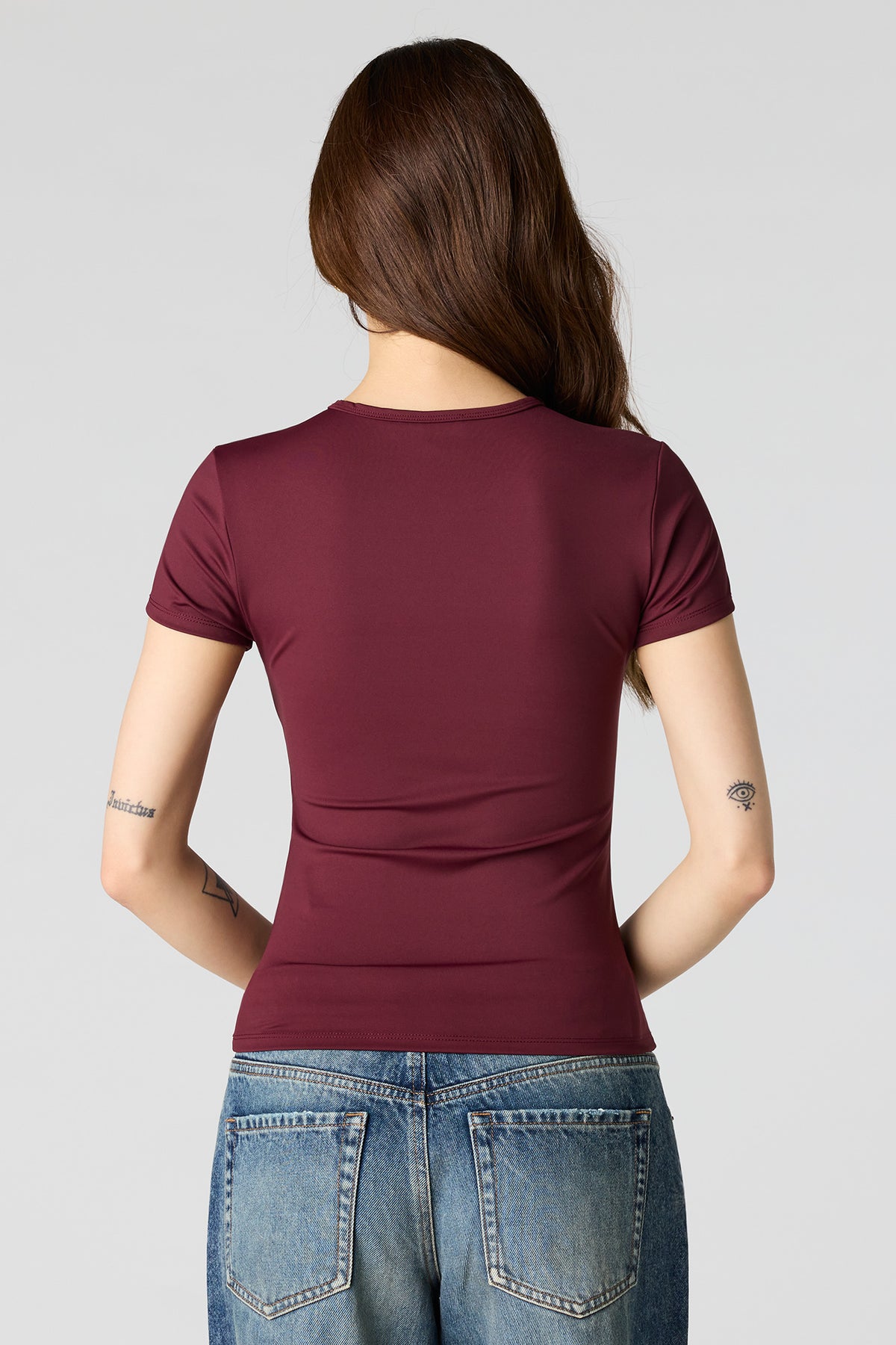 Alt View 2. Luxe Heavy Contour Crew T-Shirt - Burgundy