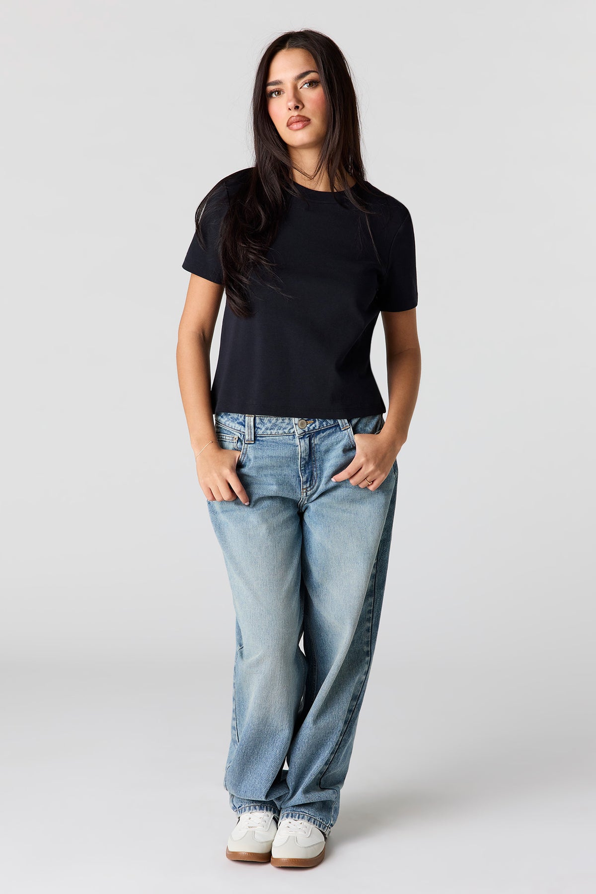 Alt View 3. Luxe Heavy Cotton T-Shirt - Black
