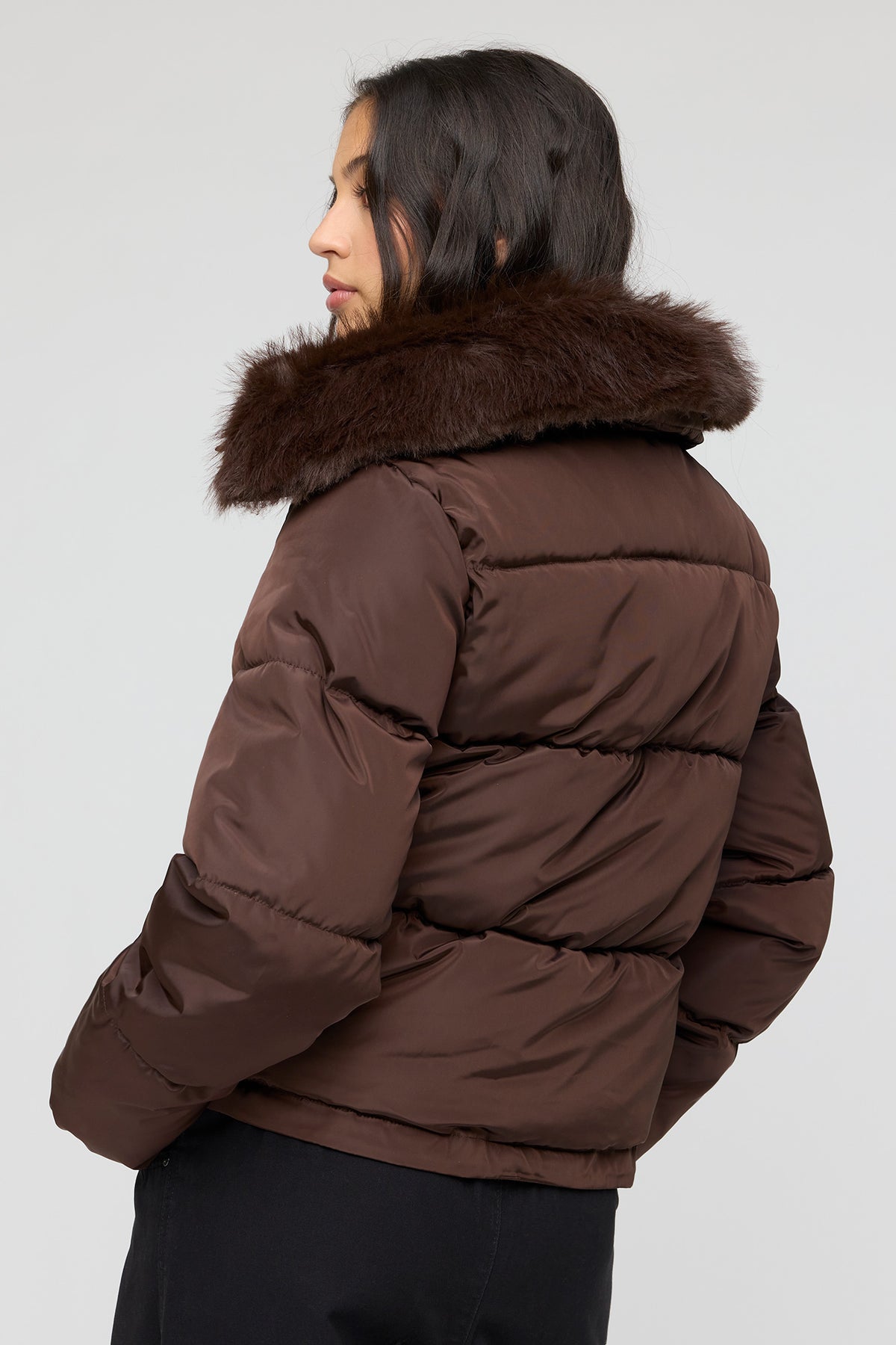 Alt View 2. Faux Fur Collar Puffer Jacket - Brown