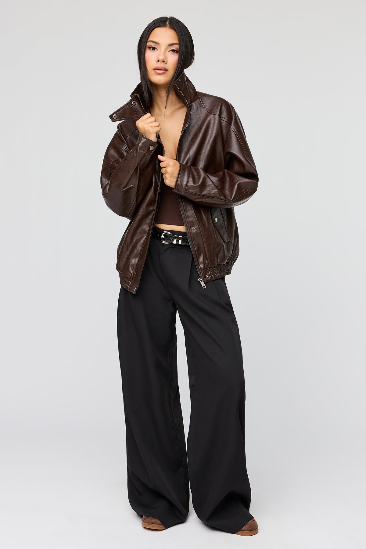 Alt View 3. Oversized Faux Leather Jacket - Brown