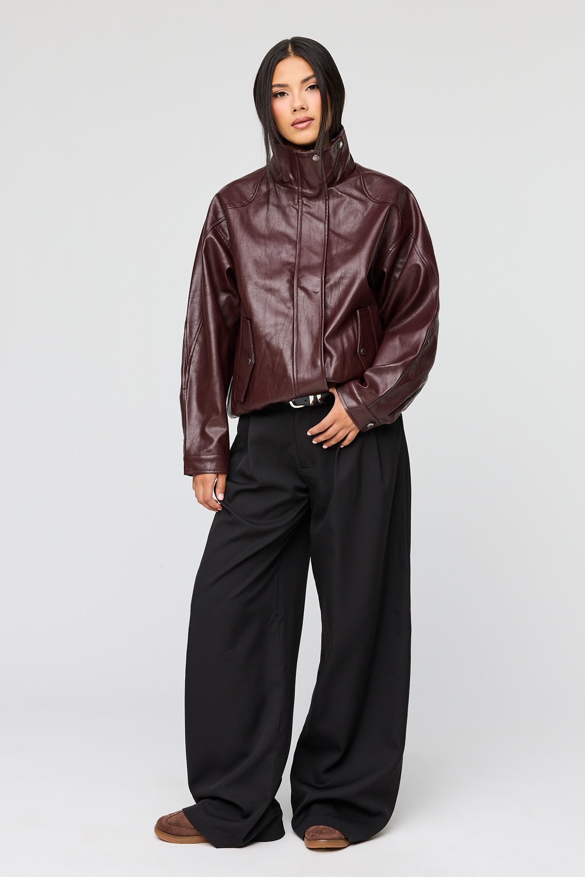 Alt View 3. Oversized Faux Leather Jacket - Burgundy