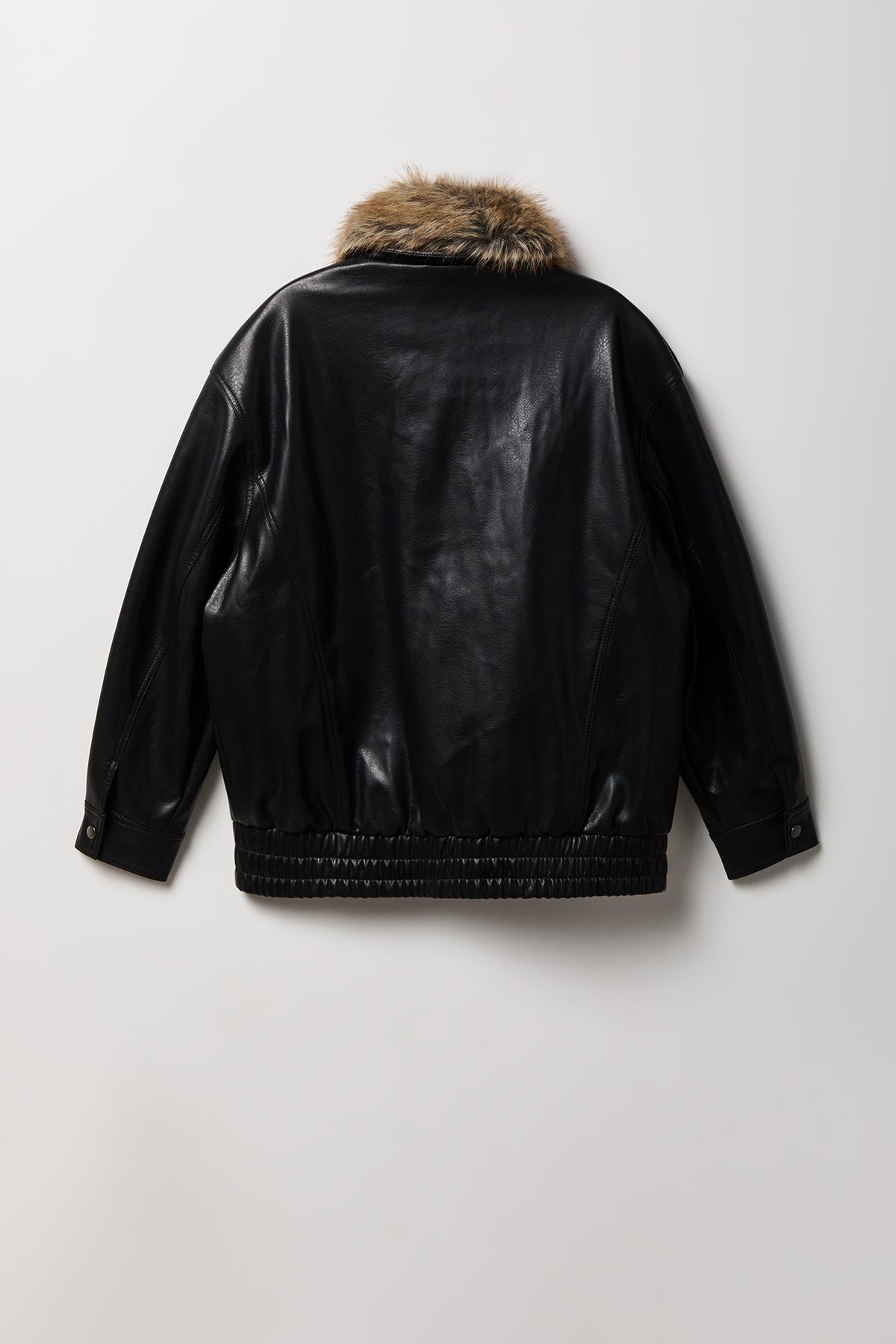 Alt View 2. Faux Leather Oversized Jacket with Faux Fur Collar - Black