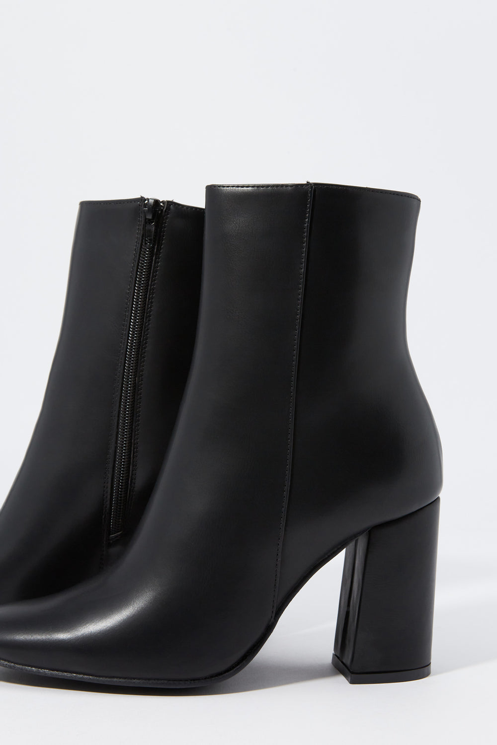 Faux-Leather Heeled Boot Faux-Leather Heeled Boot 4