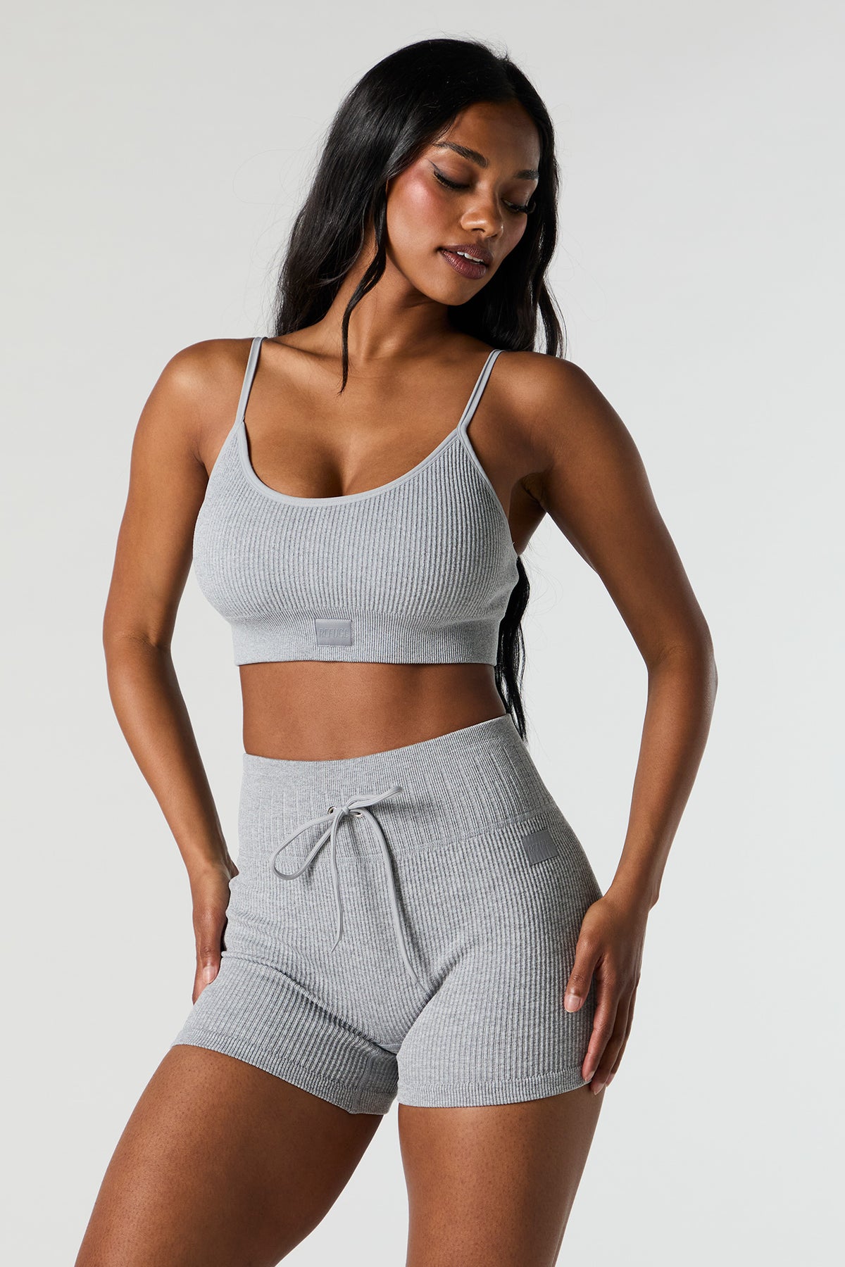 Active Seamless Ribbed Scoop Neck Bra