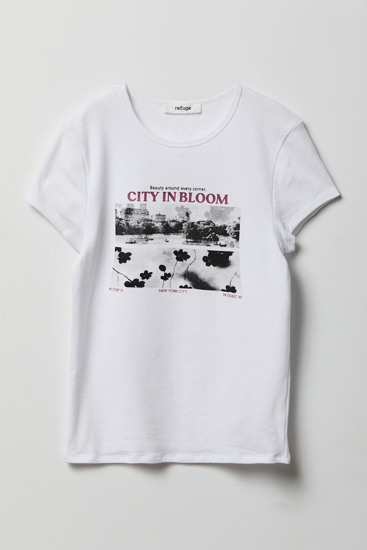 Alt View 4. Fitted Graphic T-Shirt - Off White