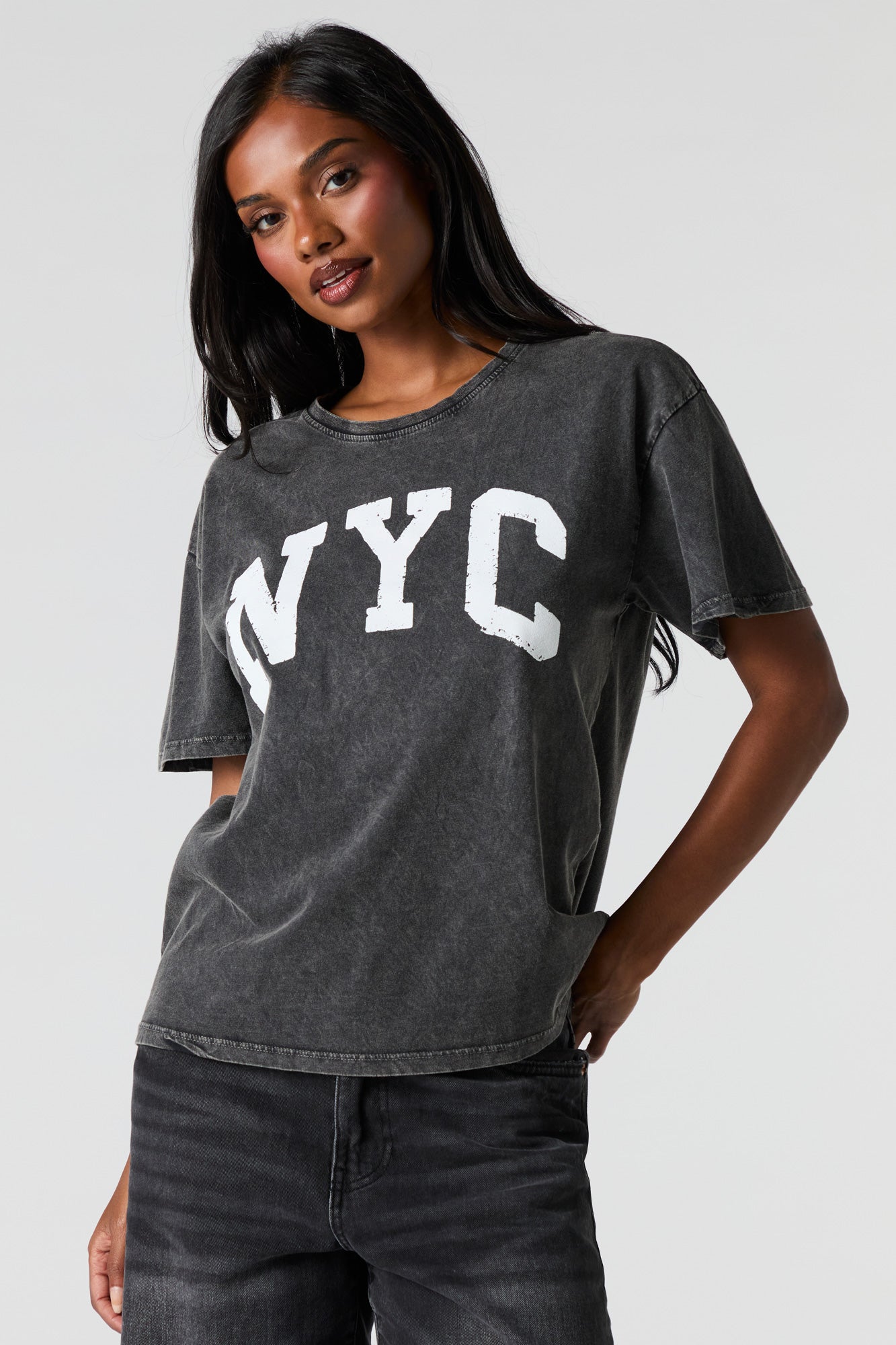 NYC Graphic Washed Boyfriend T-Shirt