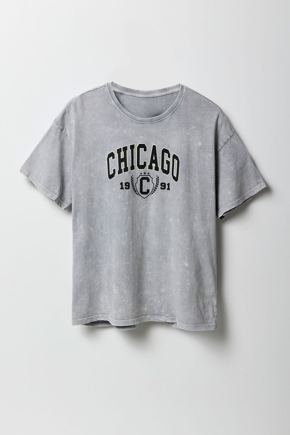 Chicago 1991 Graphic Washed Boyfriend T-Shirt Chicago 1991 Graphic Washed Boyfriend T-Shirt 4