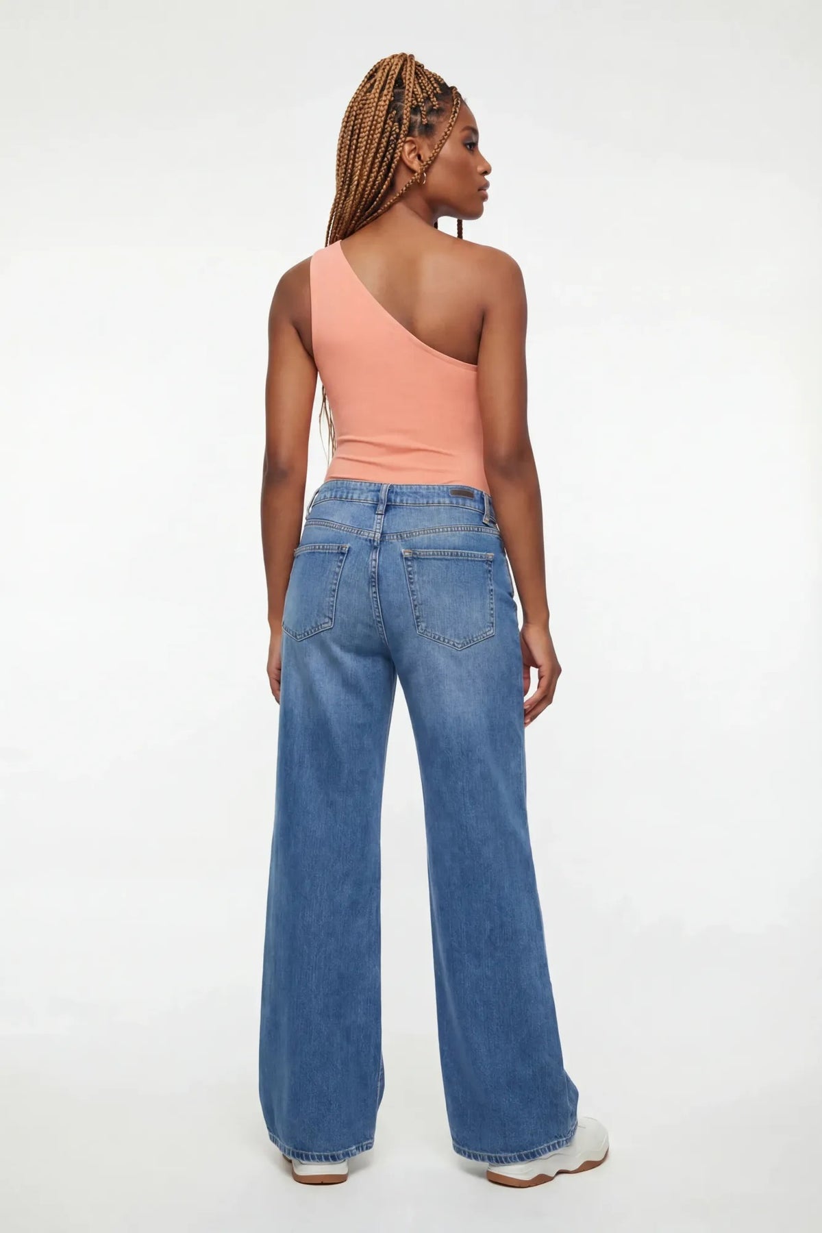 Alt View 2. Soft Contour One Shoulder Bodysuit - Coral