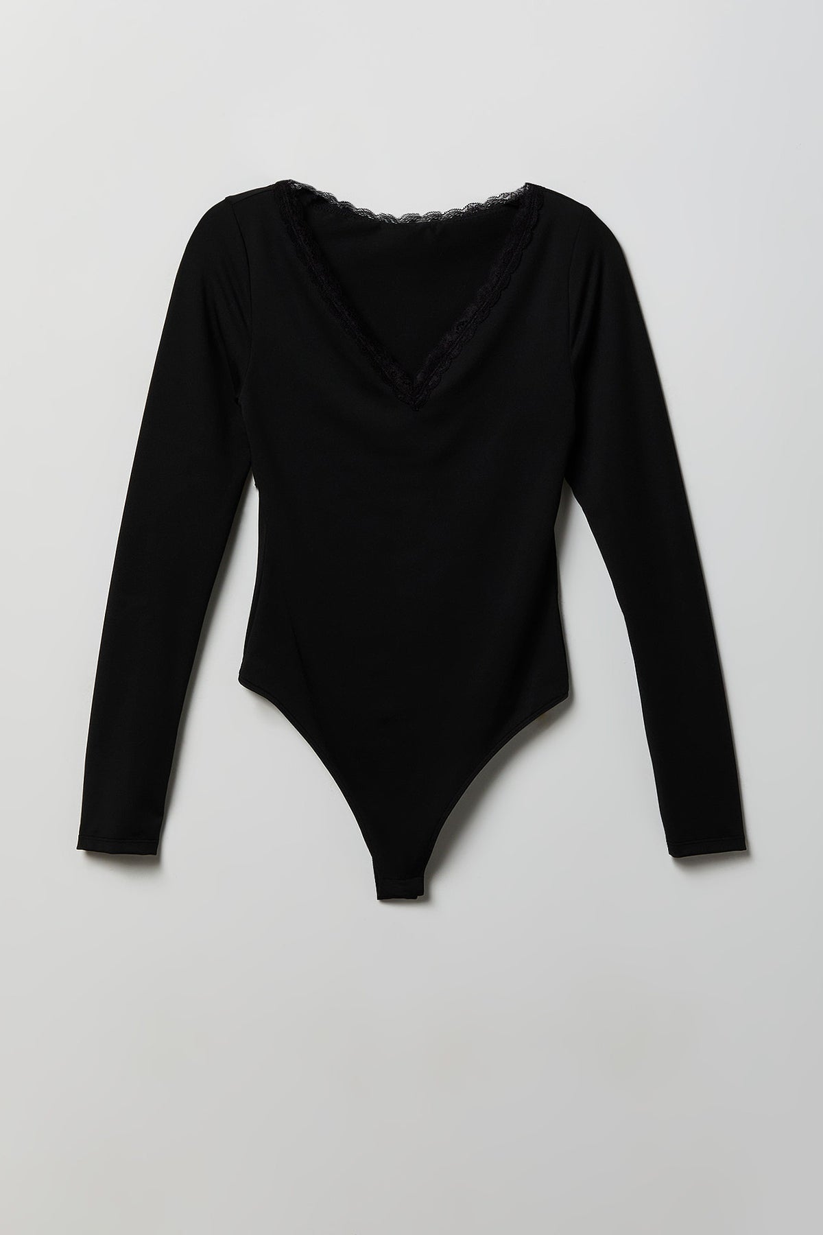 Alt View 4. Contour V-Neck Lace Trim Bodysuit - Black