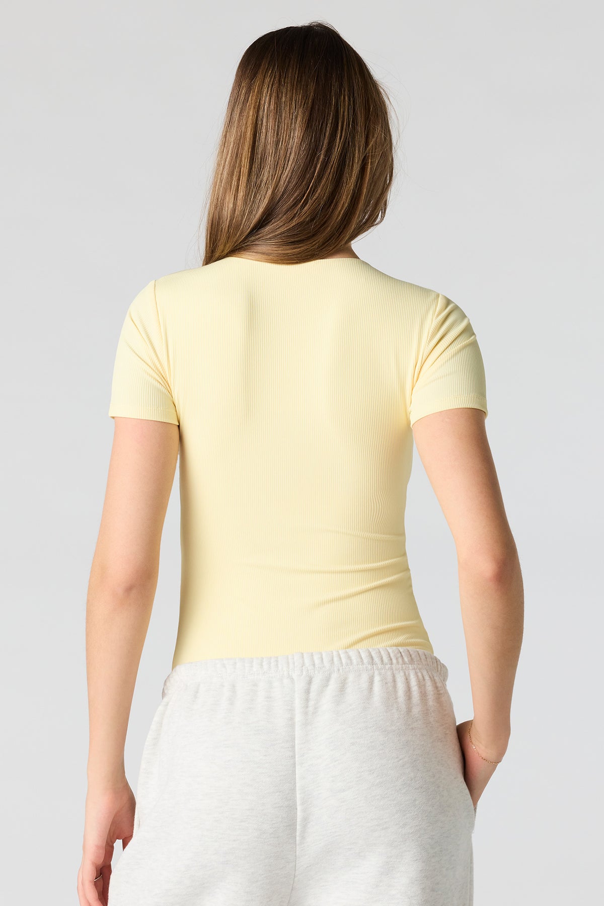 Alt View 2. T-Shirt Bodysuit - Yellow