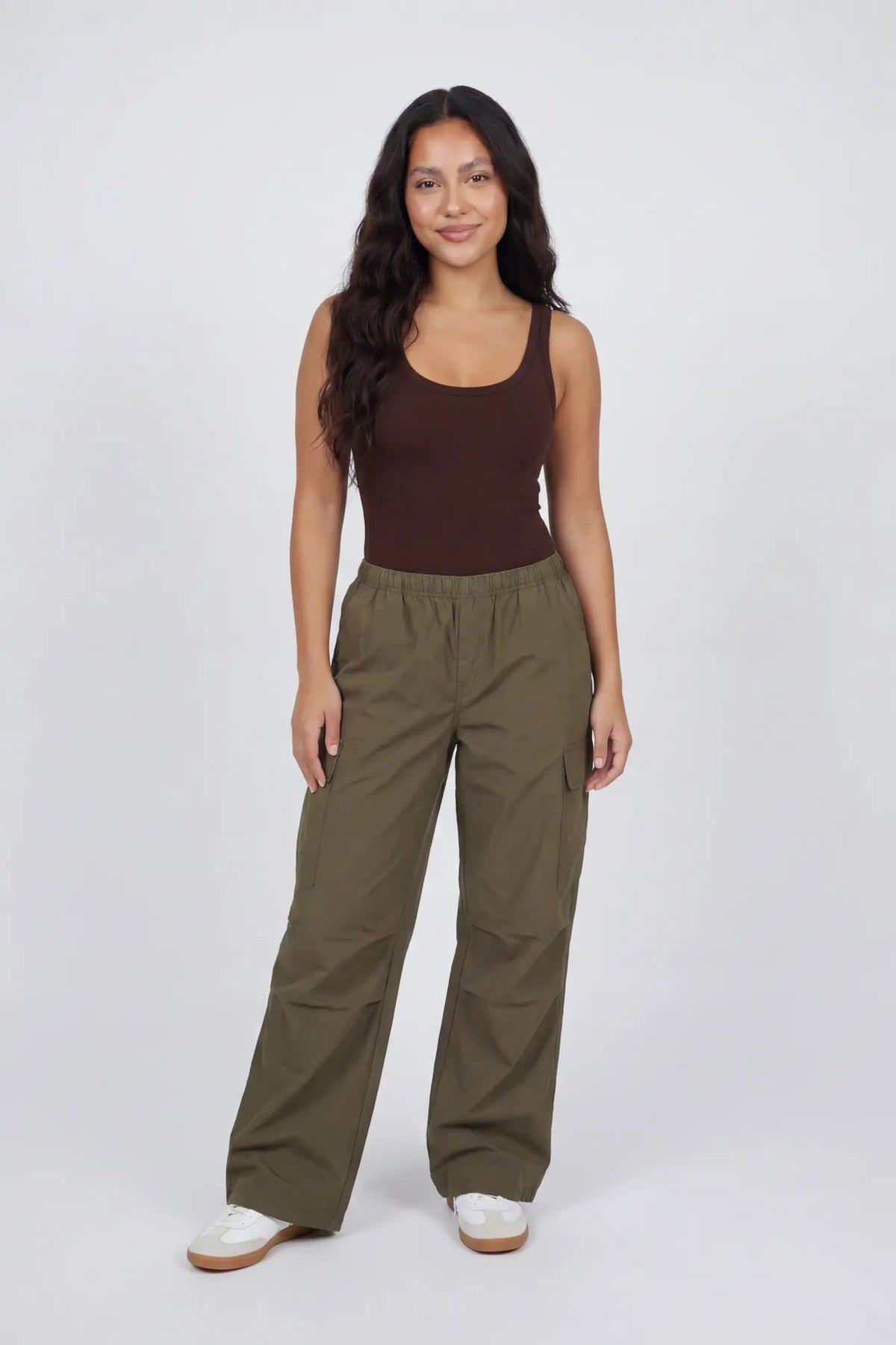 Alt View 4. Contour Scoop Neck Bodysuit - Brown
