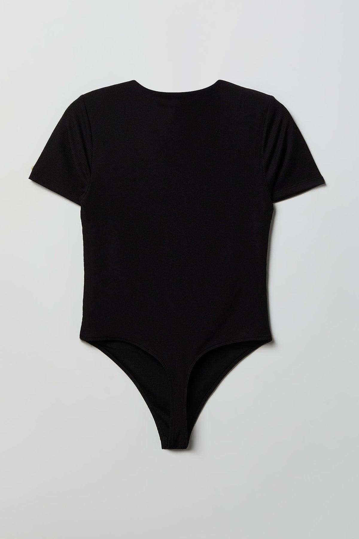 Alt View 2. Contour Ribbed Short Sleeve Bodysuit - Black