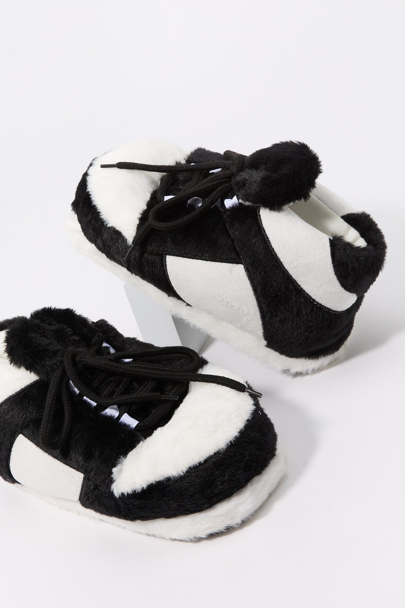 Jordan plush slippers on sale