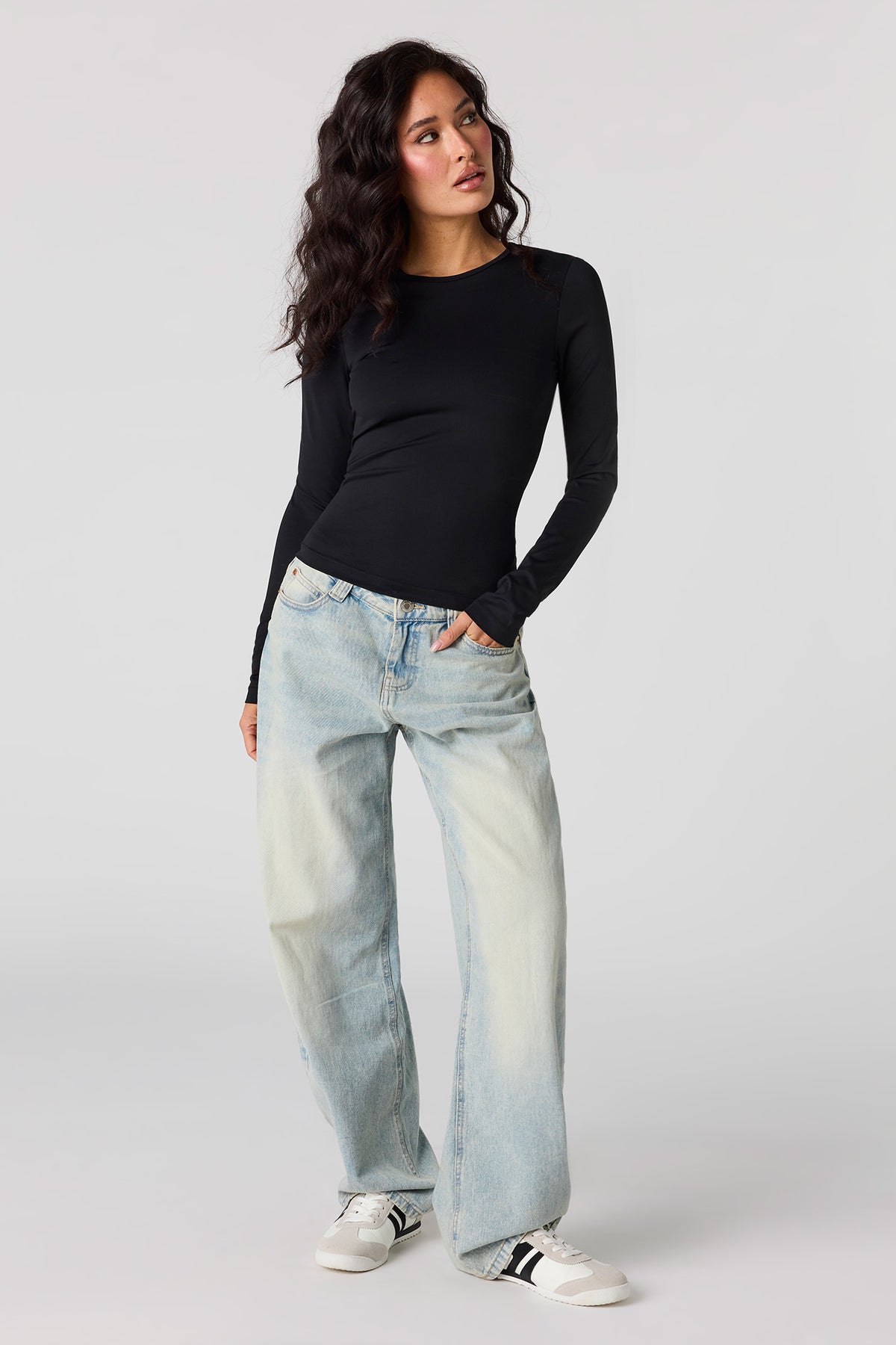 Alt View 3. Luxe Heavy Contour Long Sleeve Top - Black