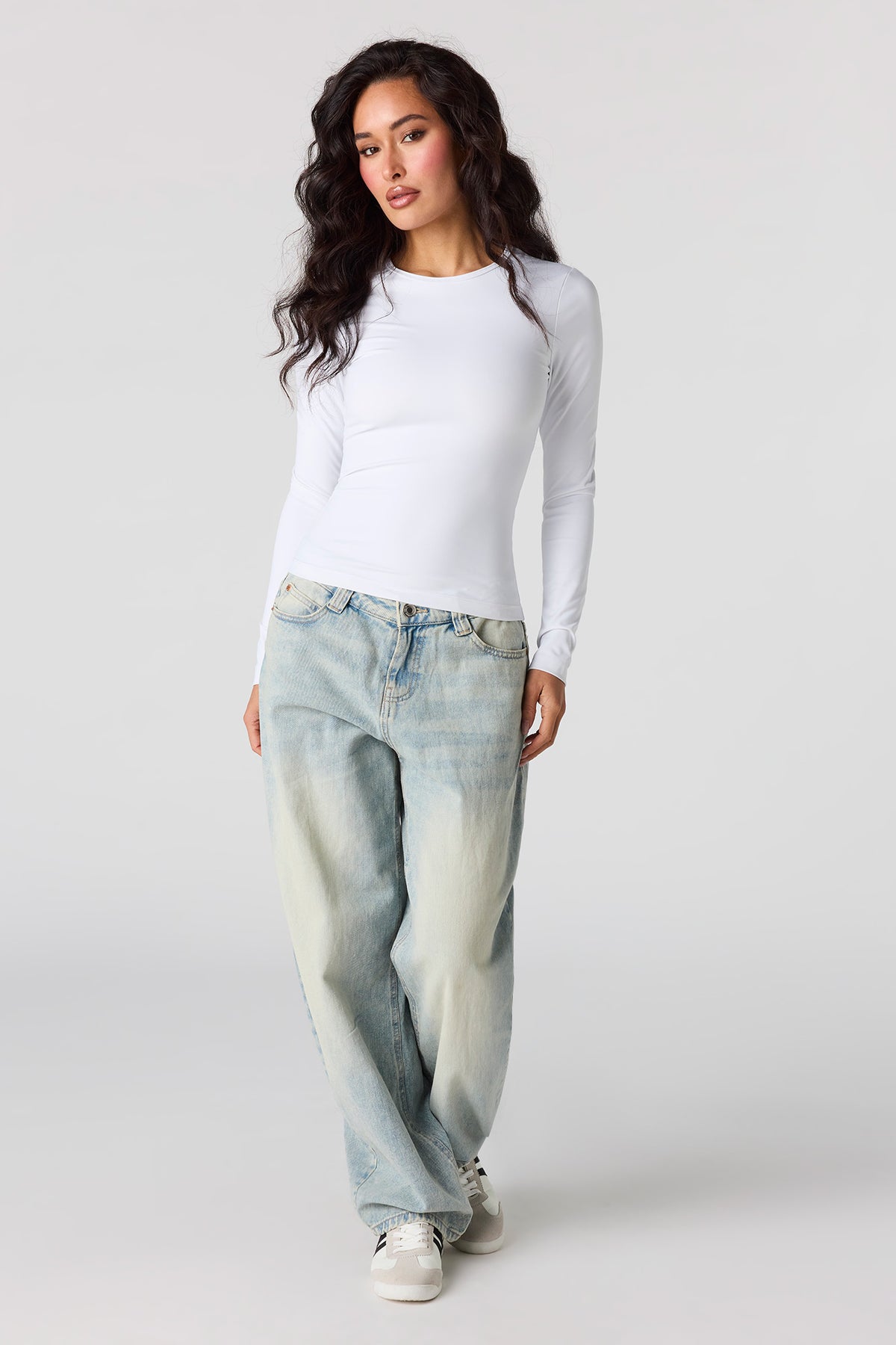 Alt View 3. Luxe Heavy Contour Long Sleeve Top - White