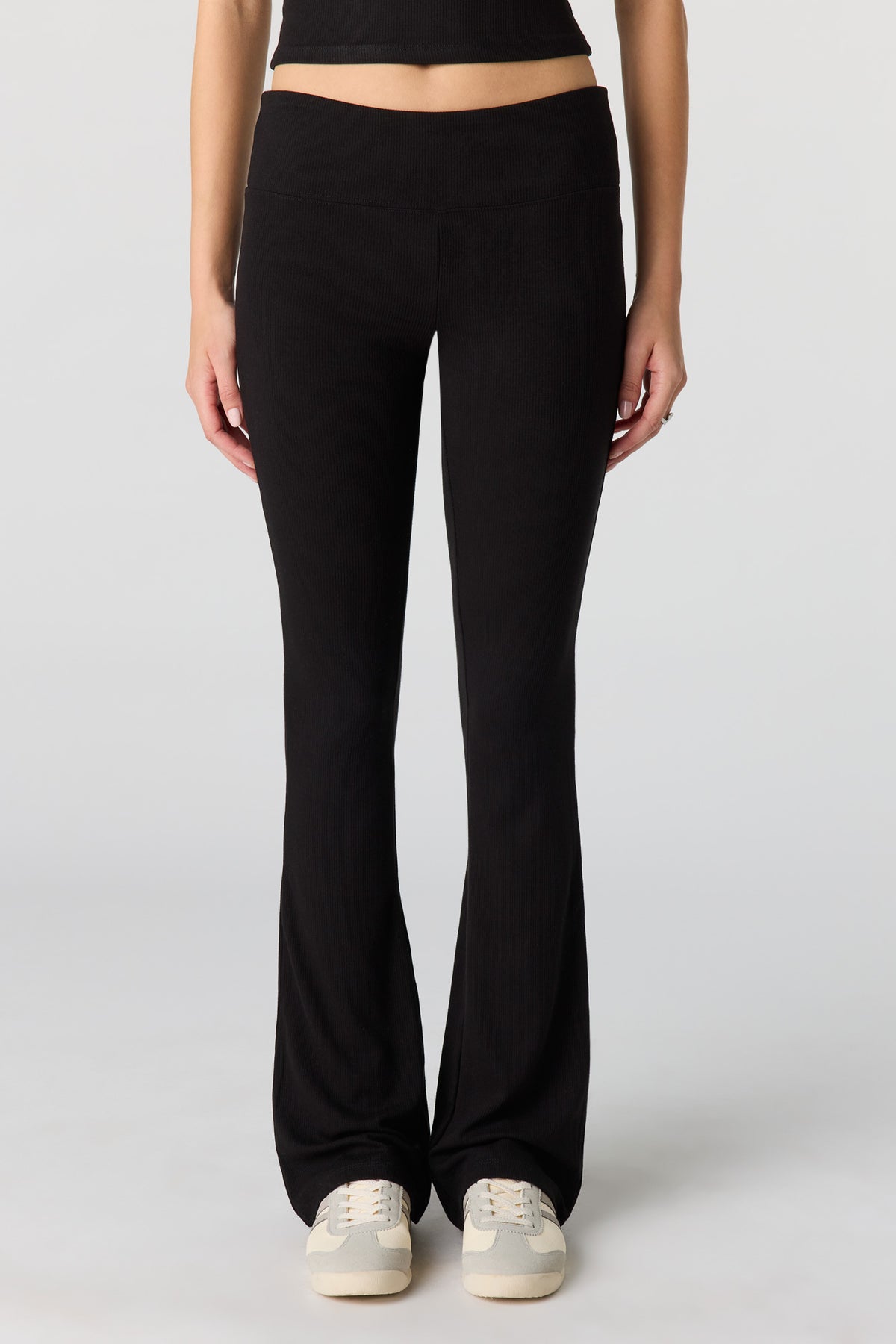 Alt View 3. Soft Ribbed T-Shirt & Flare Pant Set - Black