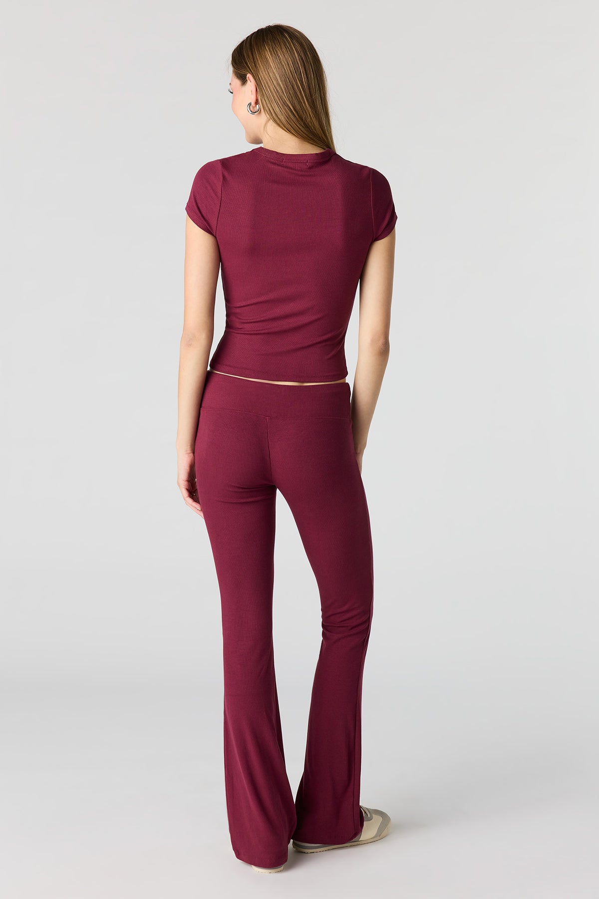 Alt View 4. Soft Ribbed T-Shirt & Flare Pant Set - Burgundy
