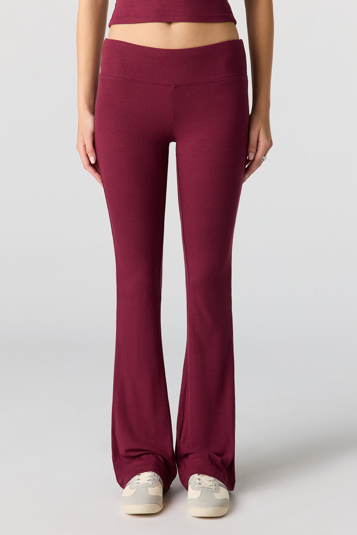 Alt View 3. Soft Ribbed T-Shirt & Flare Pant Set - Burgundy