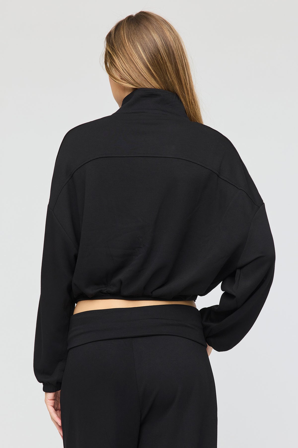 Alt View 2. U/A Bubble Hem Zip Sweatshirt - Black