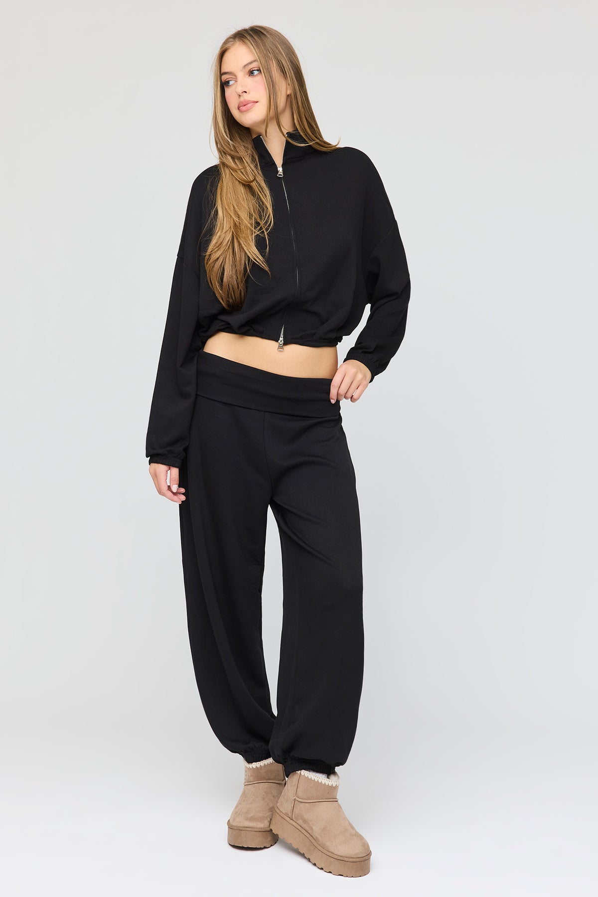 U/A Foldover Waist Balloon Leg Jogger - Black