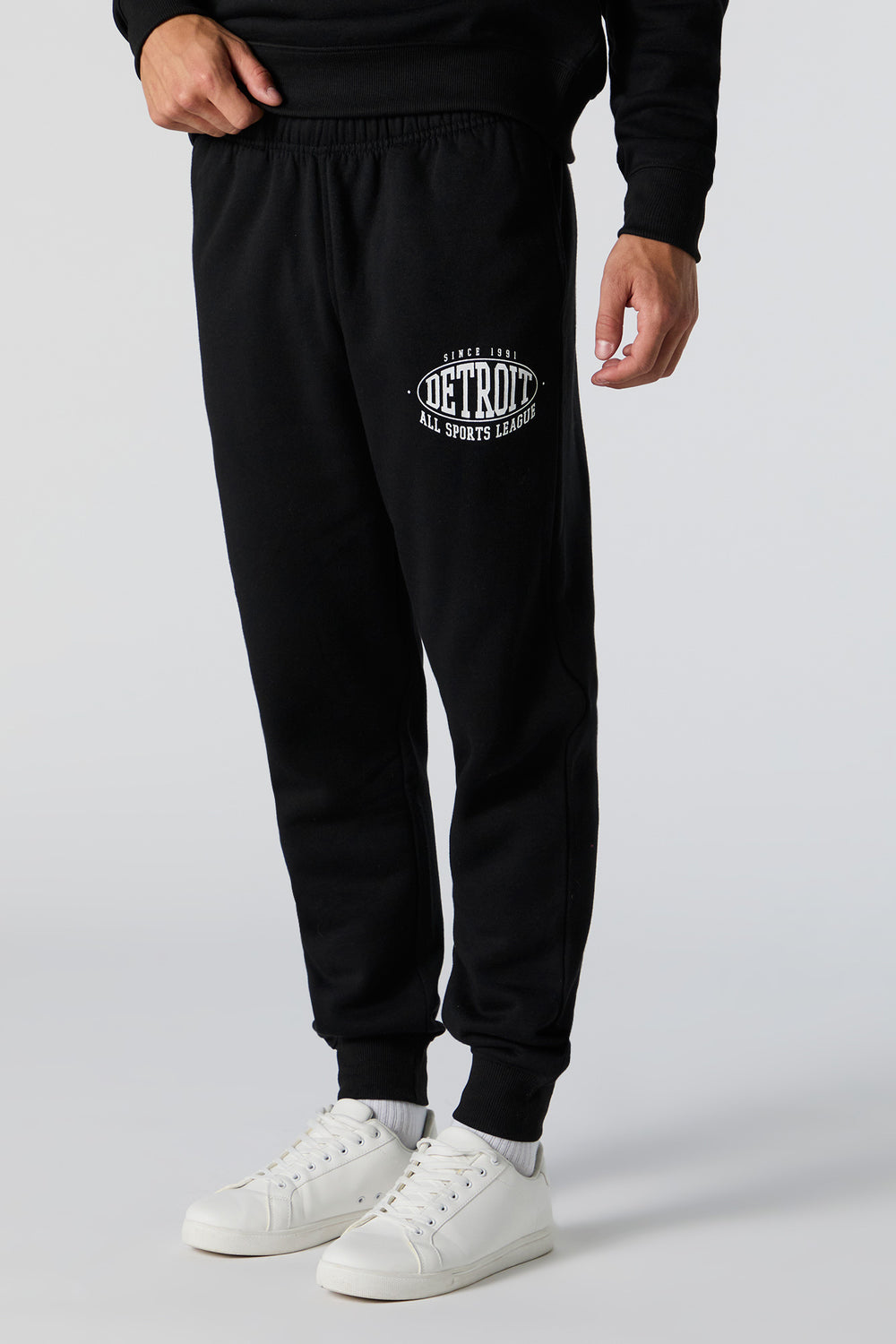 Destination Graphic Fleece Jogger Destination Graphic Fleece Jogger 4