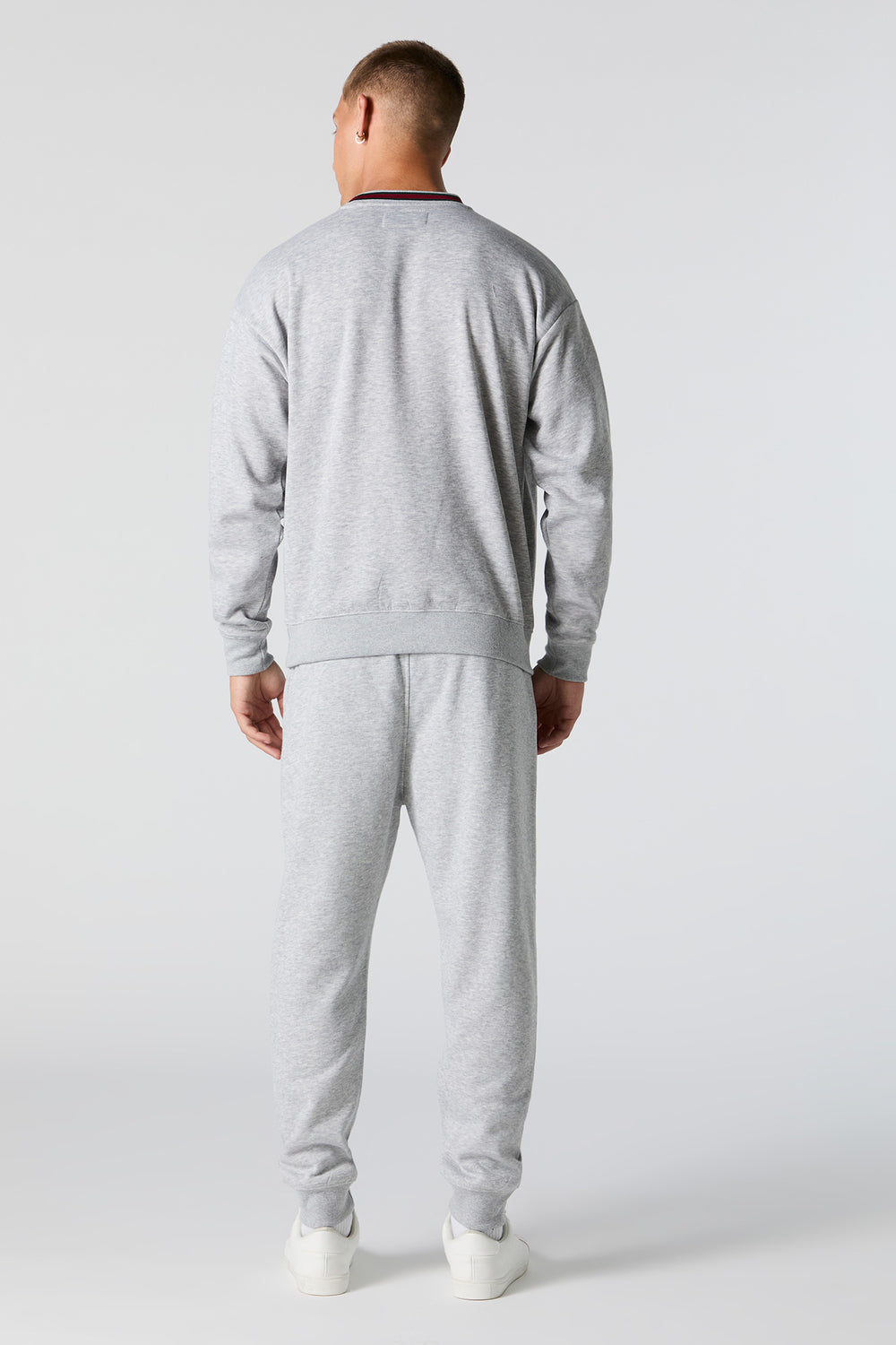 Destination Graphic Fleece Jogger Destination Graphic Fleece Jogger 9