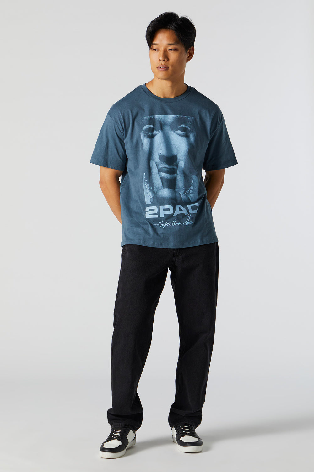 2Pac Graphic T-Shirt 2Pac Graphic T-Shirt 3