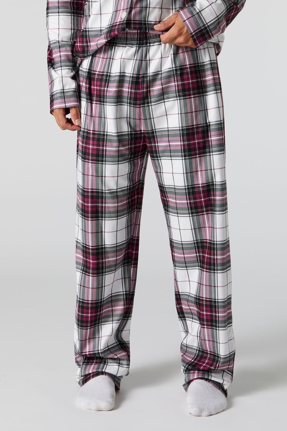 Mens Matching the Family Plaid Flannel 2 Piece Pajama Set Mens Matching the Family Plaid Flannel 2 Piece Pajama Set 4