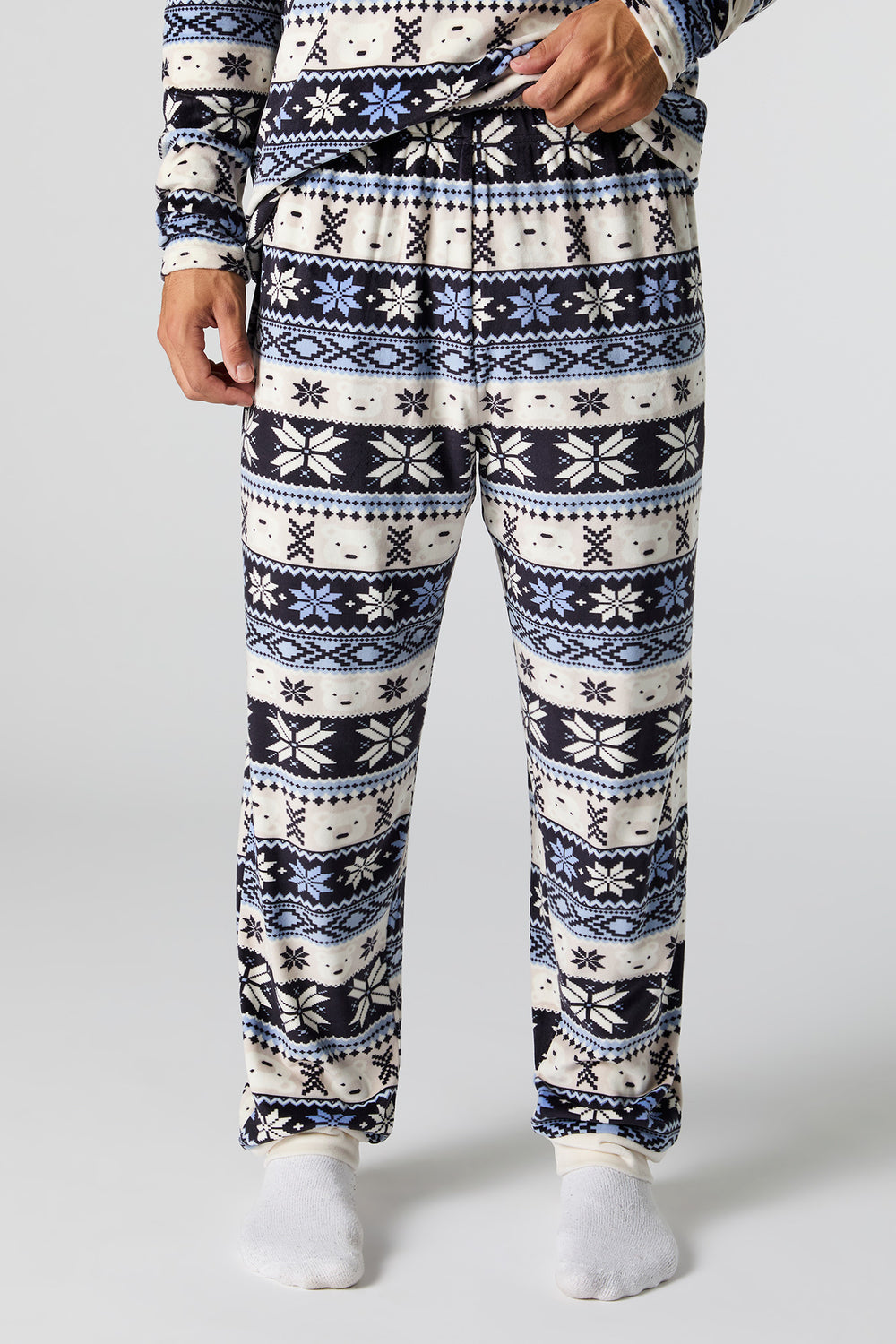 Mens Matching the Family Blue Fair Isle 2 Piece Pajama Set Mens Matching the Family Blue Fair Isle 2 Piece Pajama Set 3