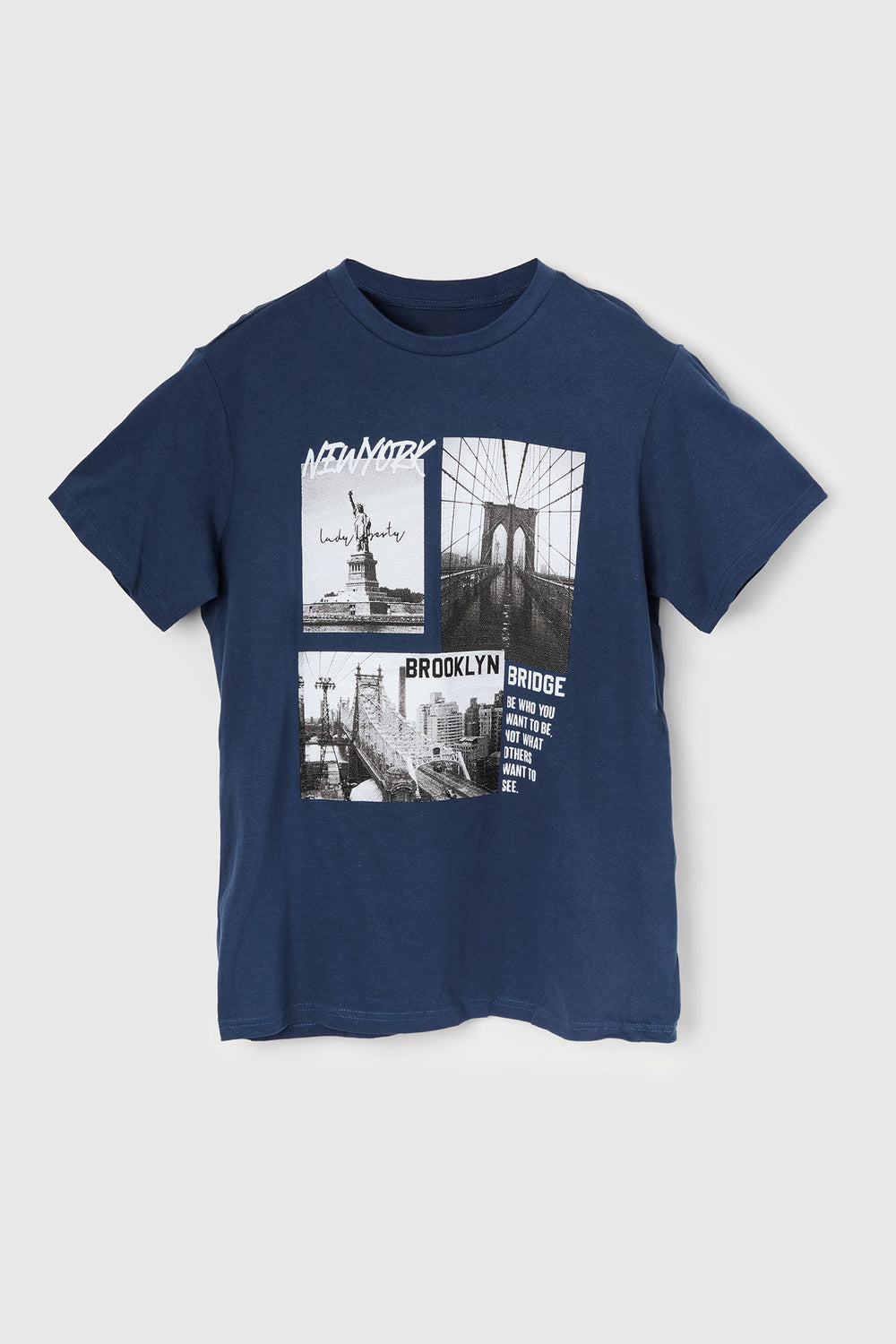 Brooklyn Bridge Graphic T-Shirt Brooklyn Bridge Graphic T-Shirt 4