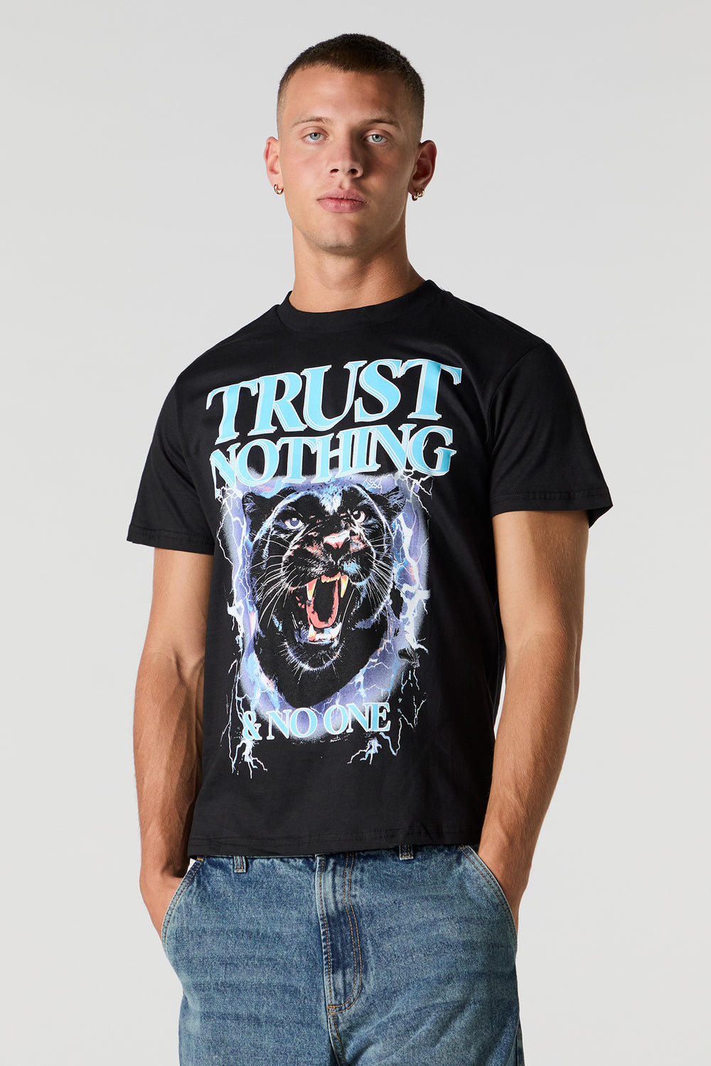 Trust Nothing Graphic T-Shirt Trust Nothing Graphic T-Shirt 1