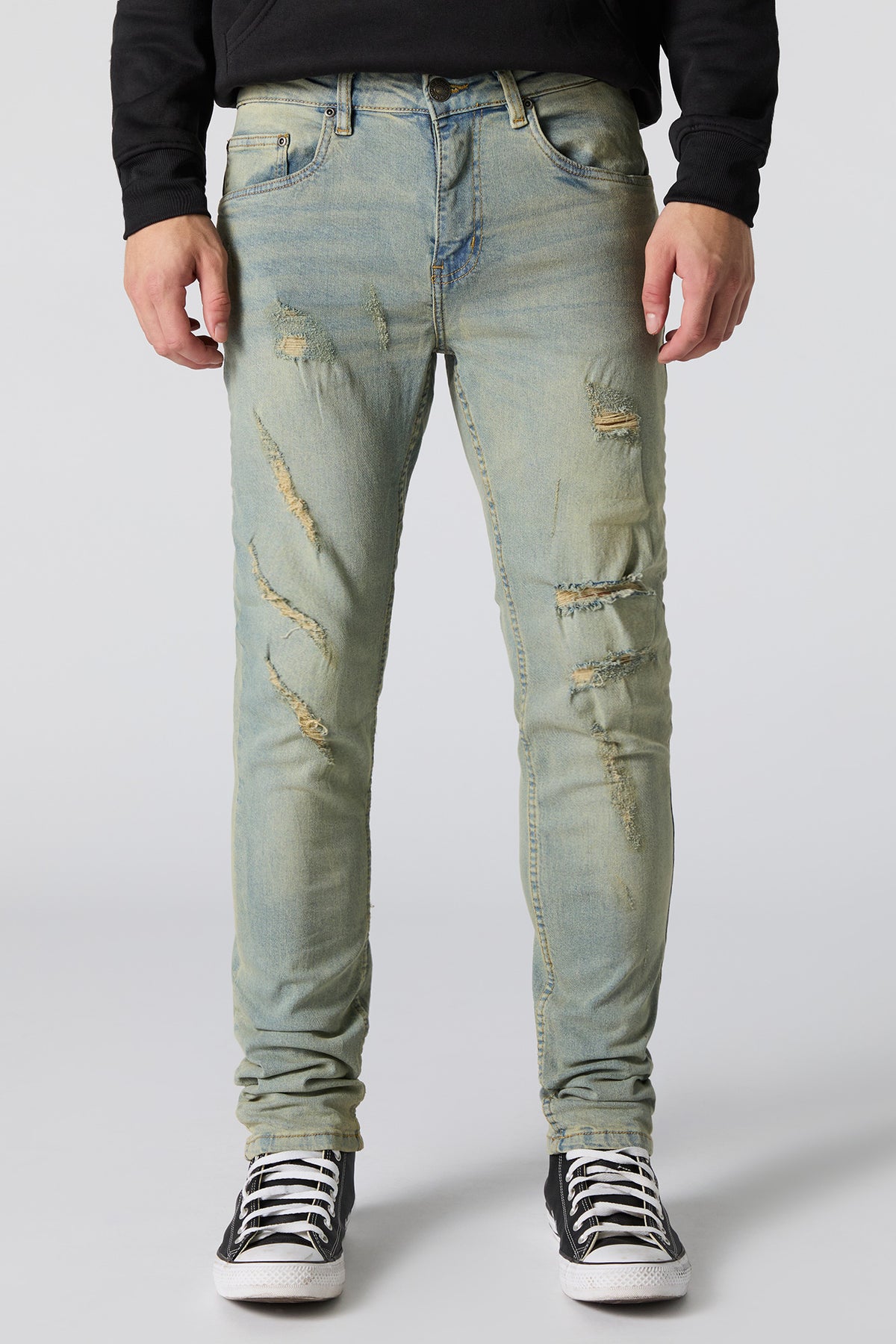 Light Vintage Wash Distressed Skinny Jean