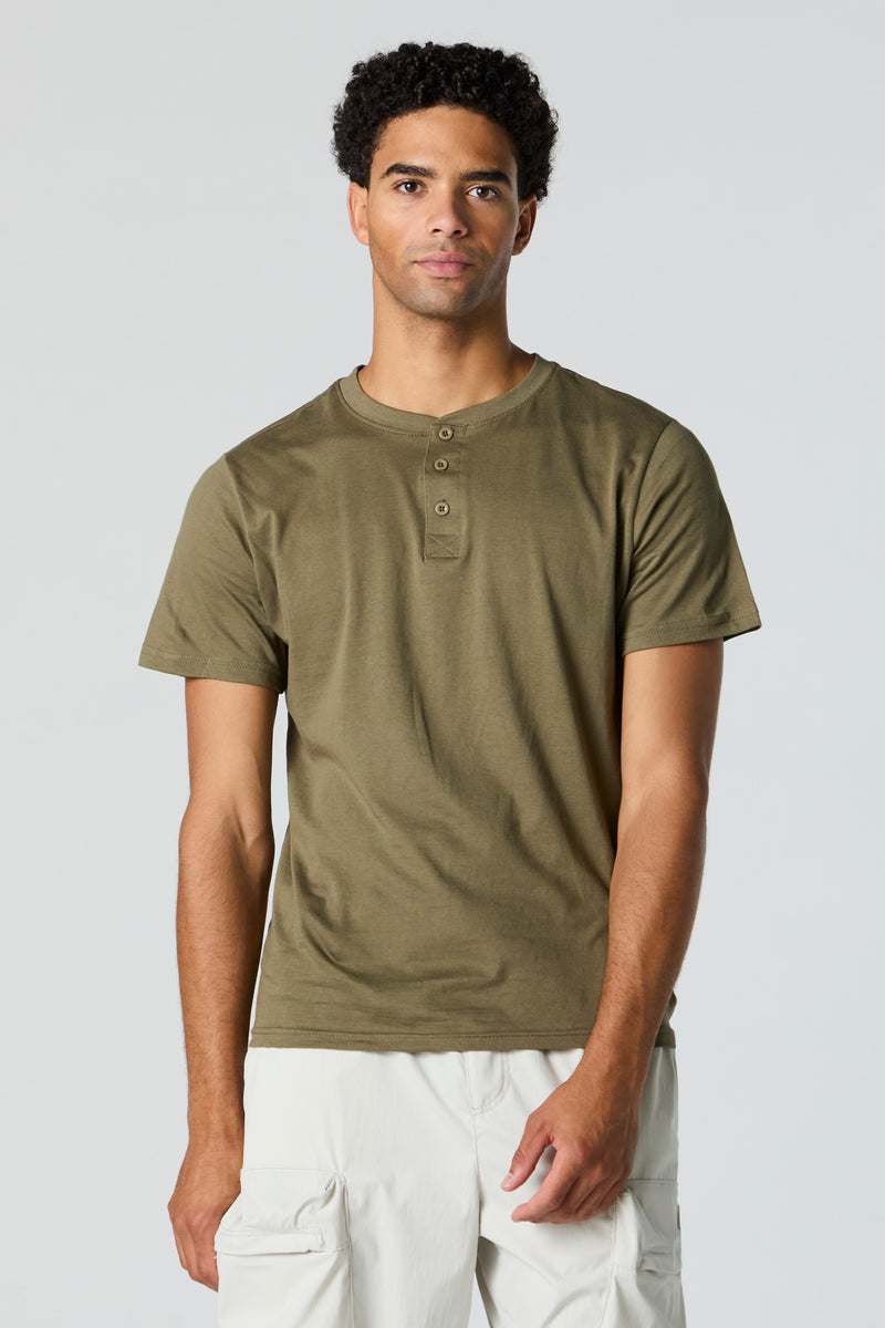 Henley T-Shirt