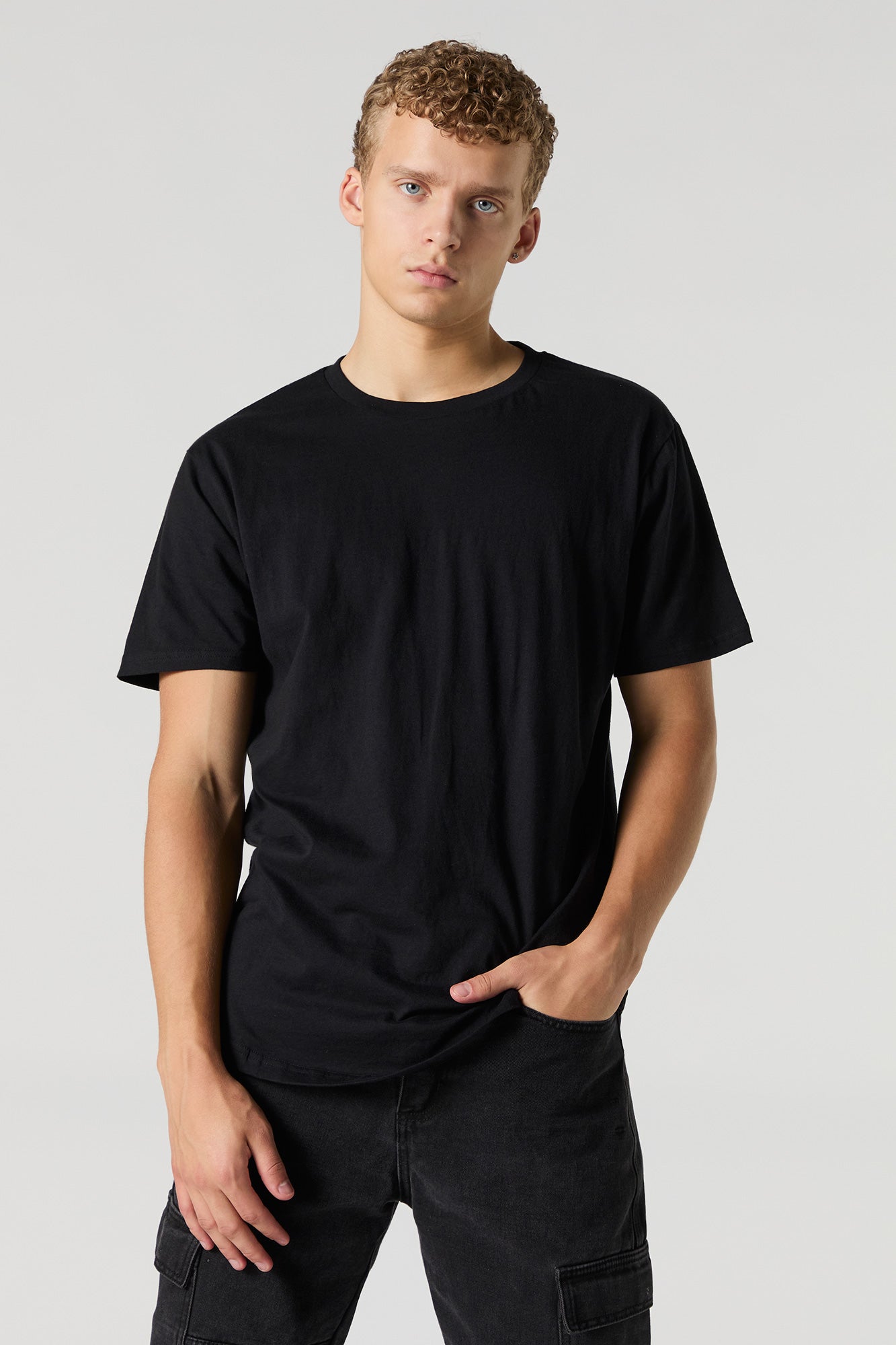 Solid Crewneck Curved Hem T-Shirt