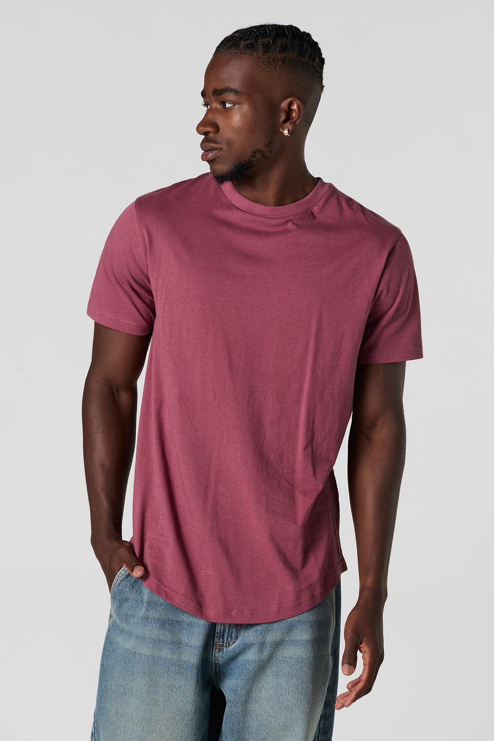 Solid Curved Hem Crewneck T-Shirt Solid Curved Hem Crewneck T-Shirt 16