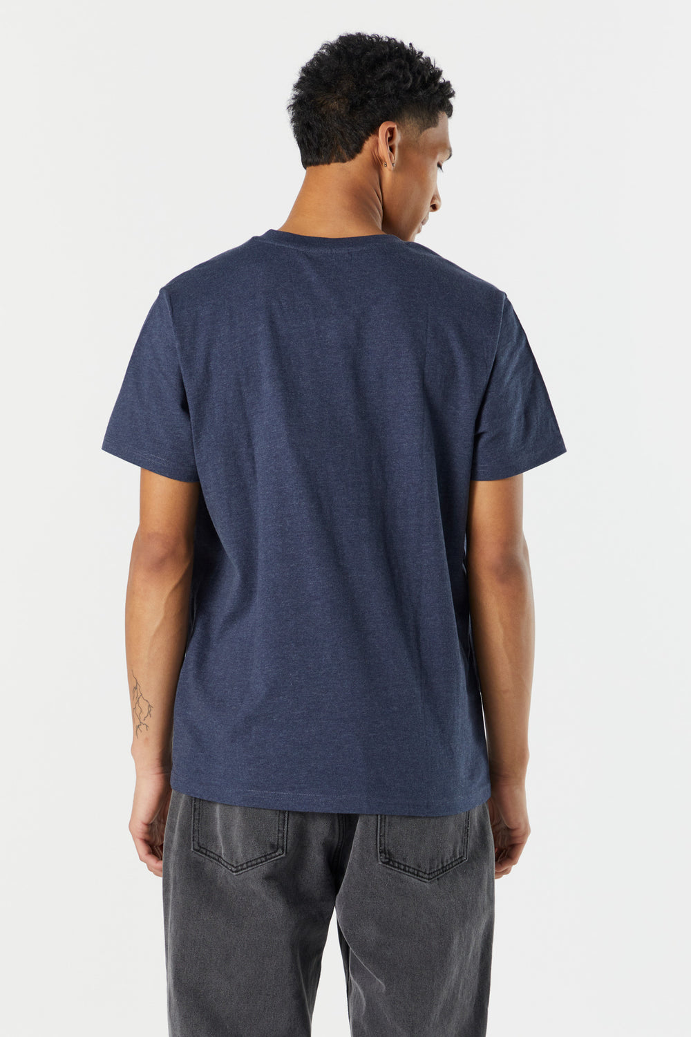 Basic V-Neck T-Shirt Basic V-Neck T-Shirt 11