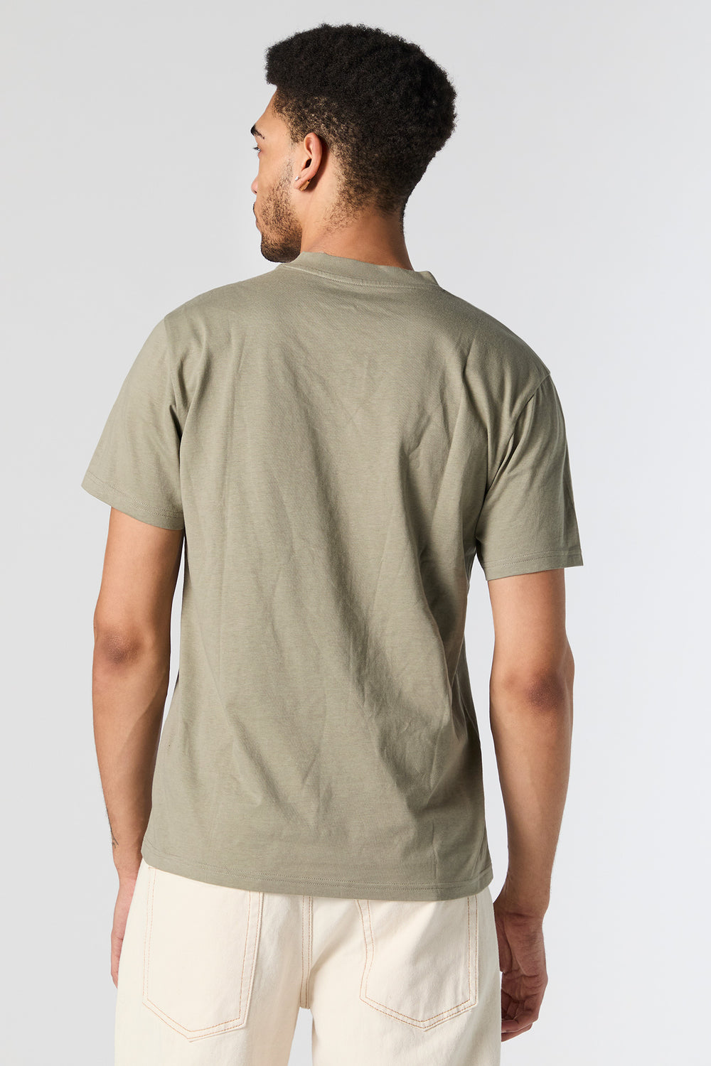 Solid V-Neck T-Shirt Solid V-Neck T-Shirt 20