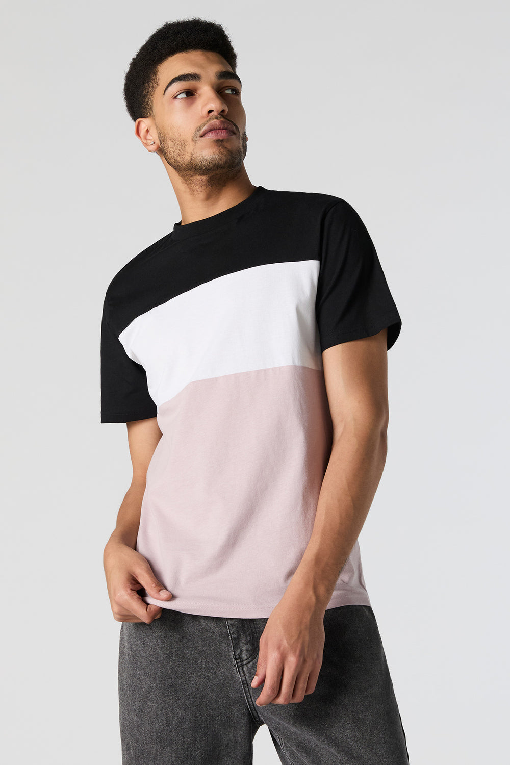 Colourblock Crewneck T-Shirt Colourblock Crewneck T-Shirt 10