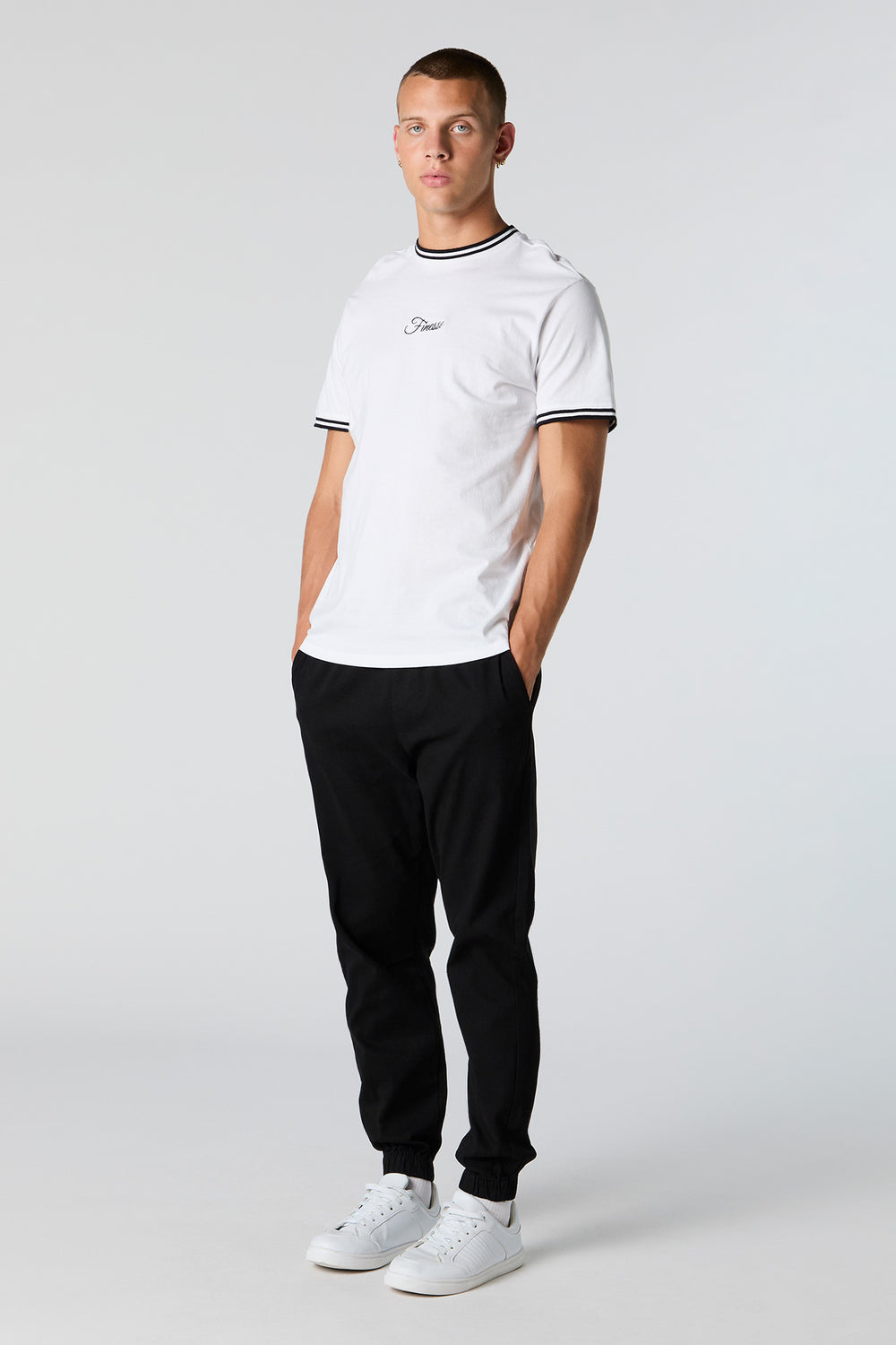 Finesse Embroidered Contrast Trim T-Shirt Finesse Embroidered Contrast Trim T-Shirt 3