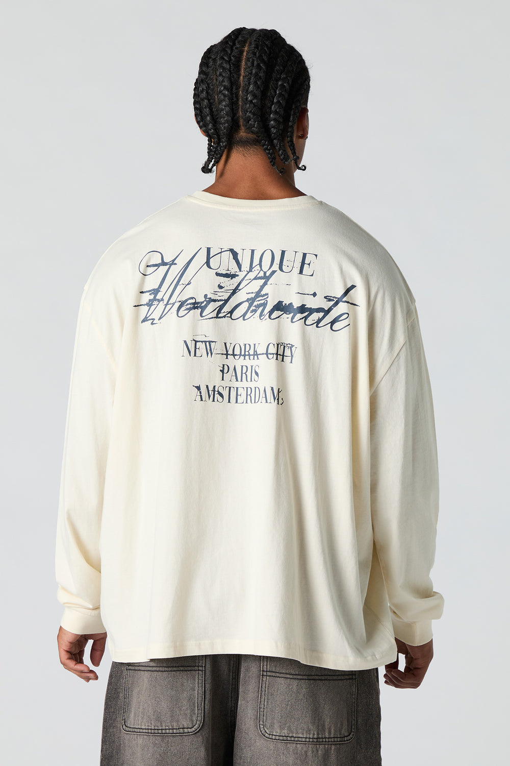 Unique Worldwide Graphic Long Sleeve Top Unique Worldwide Graphic Long Sleeve Top 2