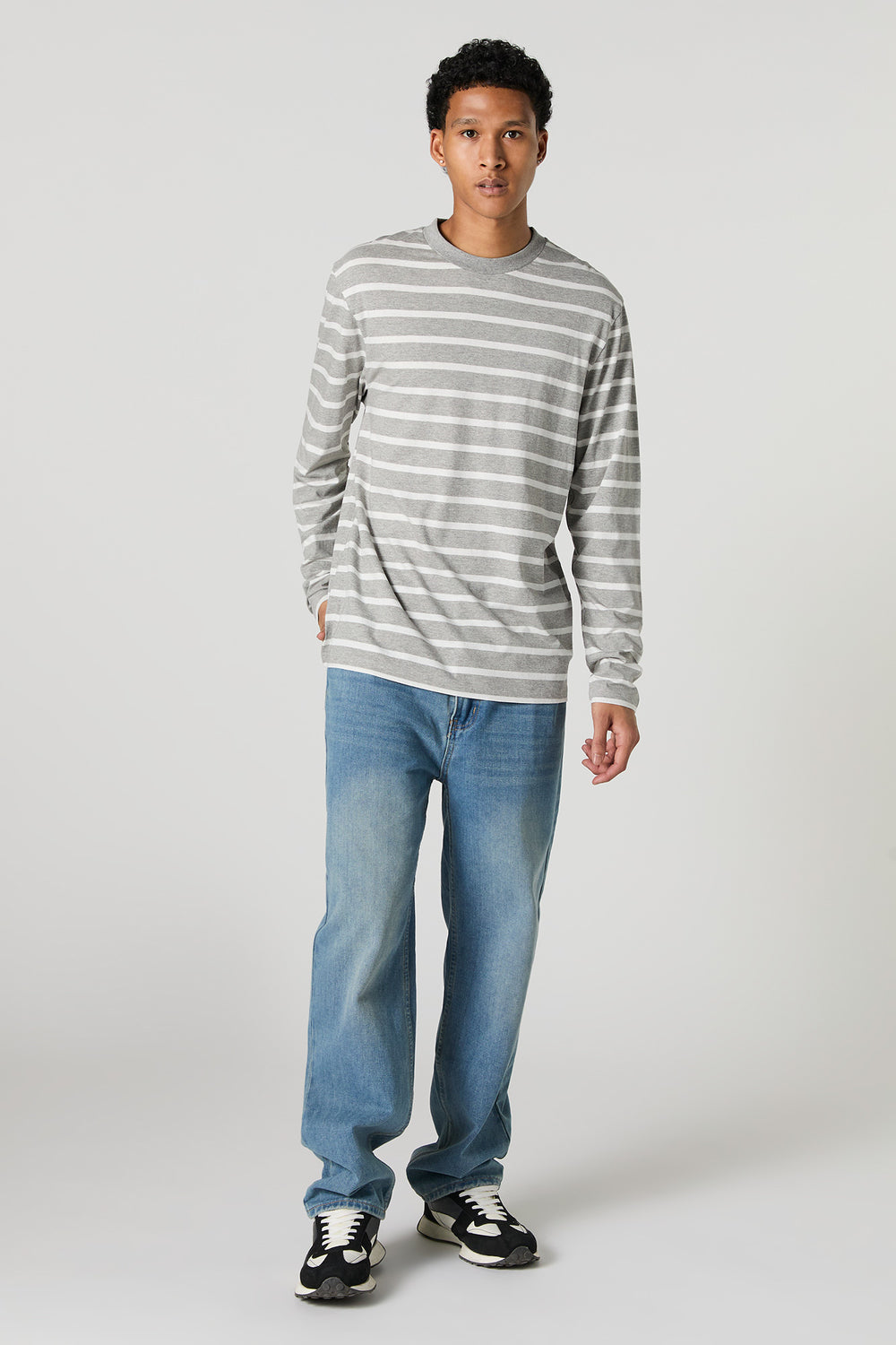 Striped Crewneck Long Sleeve Top Striped Crewneck Long Sleeve Top 3