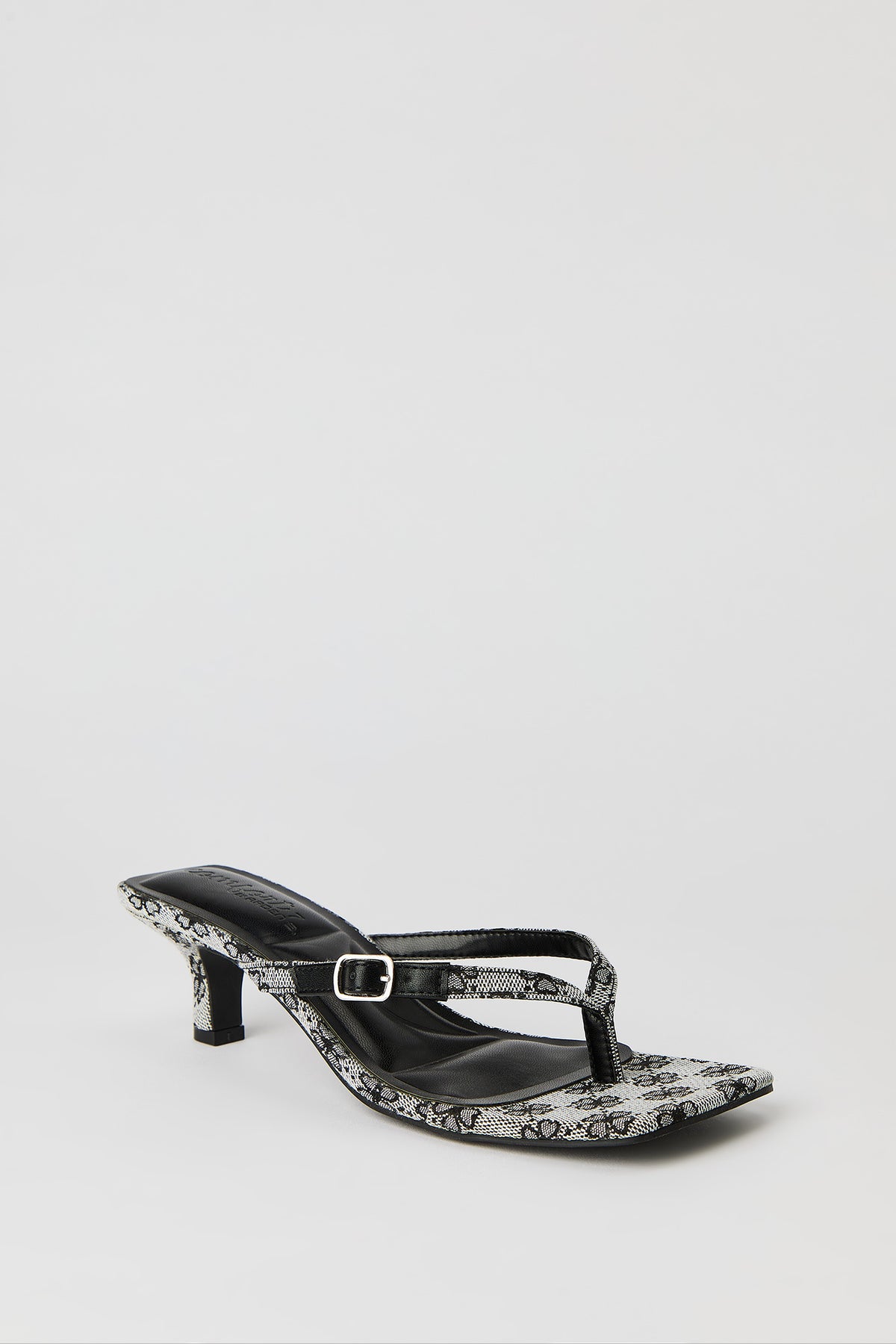 Alt View 2. Square Toe Thong Kitten Heel - Black