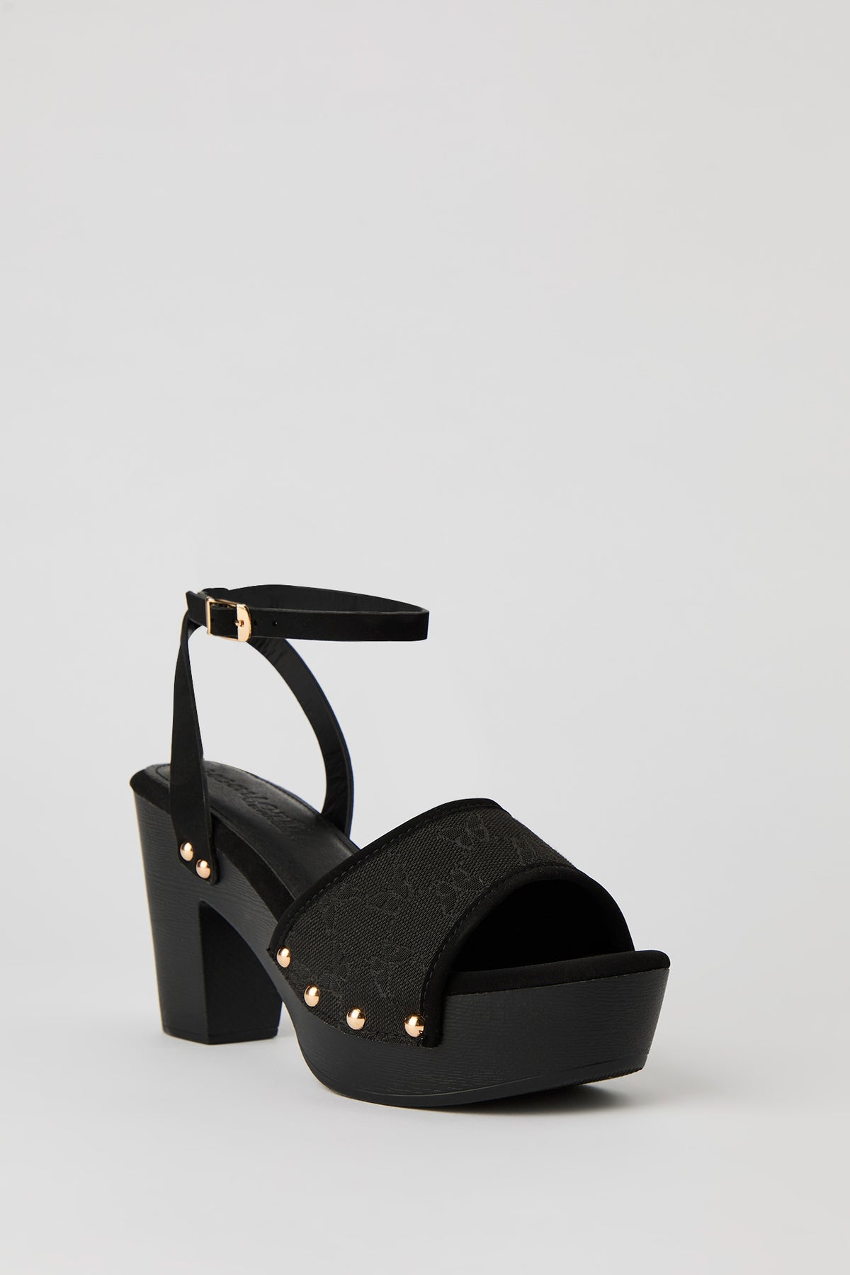 Alt View 2. Chunky Platform Sandal - Black