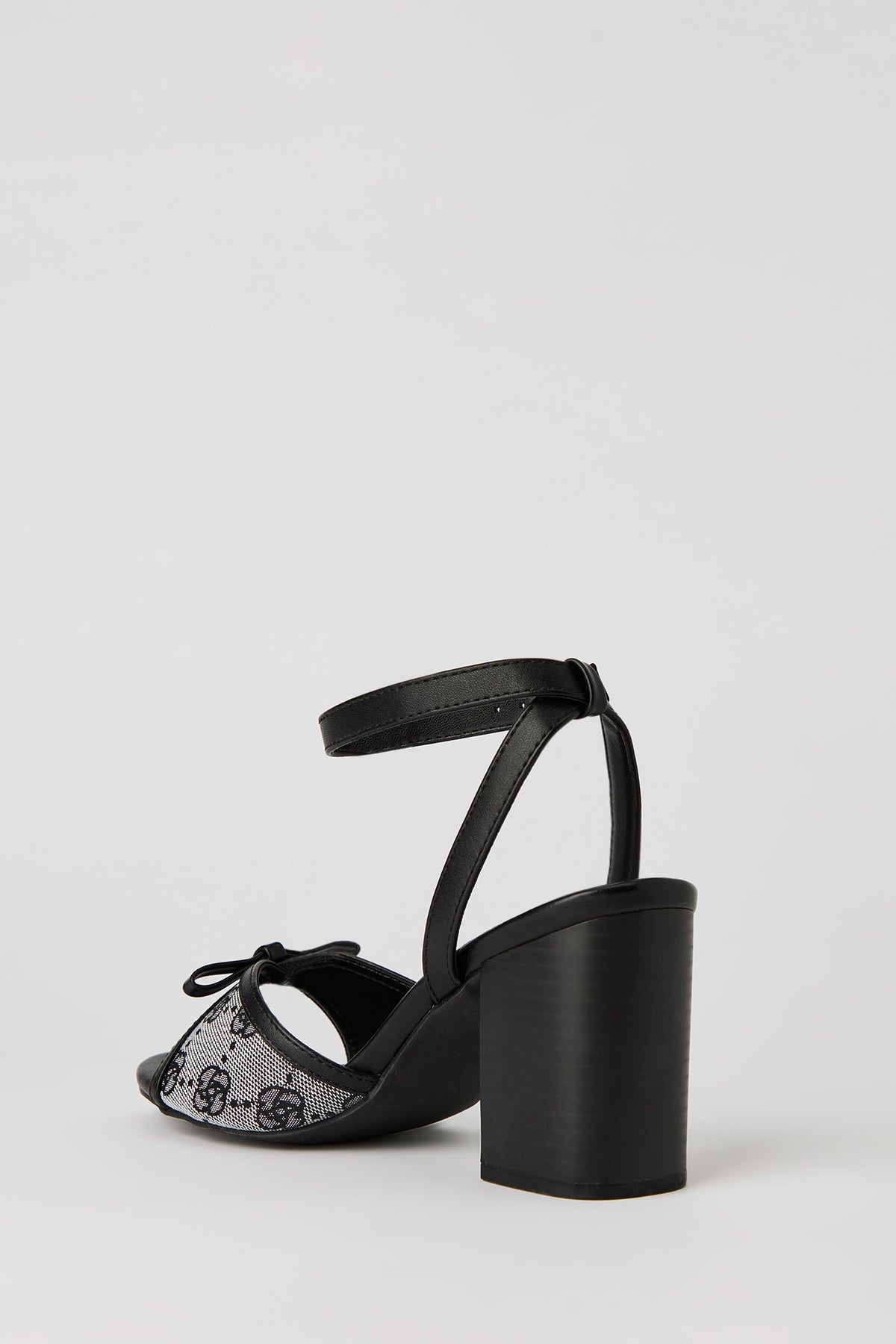 Alt View 4. Bow Ankle Band Block Heeled Sandal - Black
