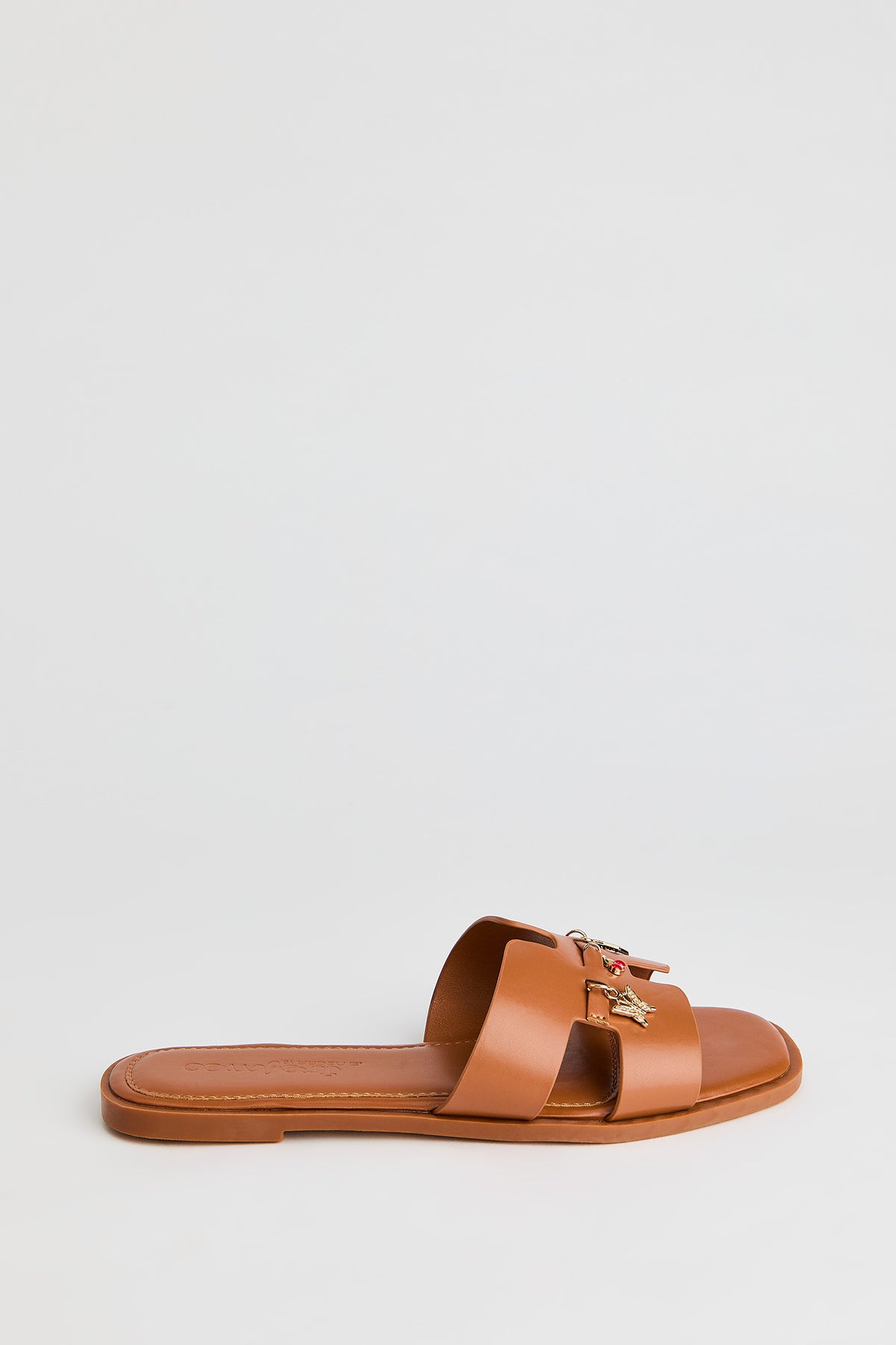 H Band Sandal with Charms - Tan